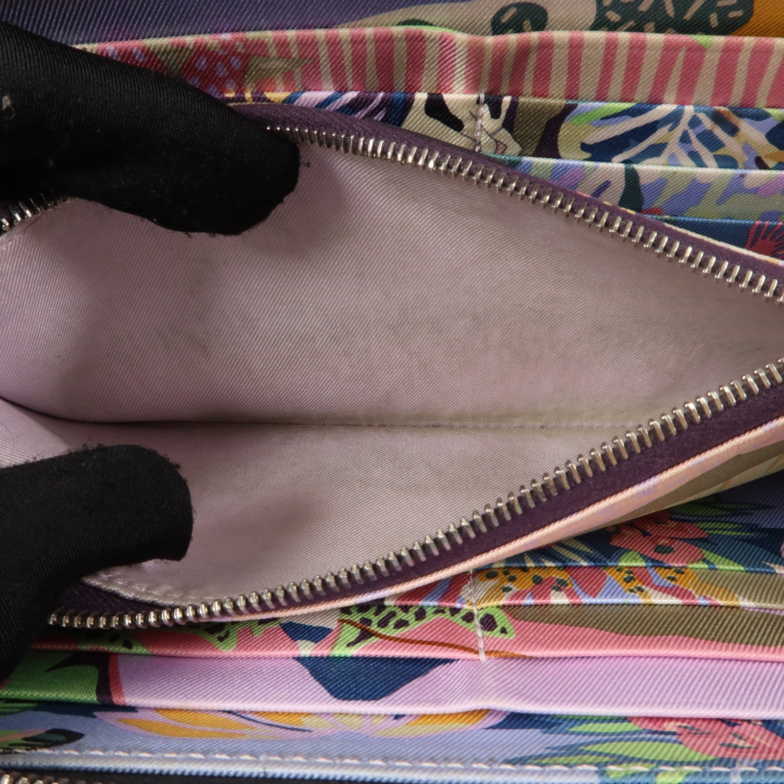 HERMES Epsom皮革Silk In Classique Long Wallet長錢包Noir