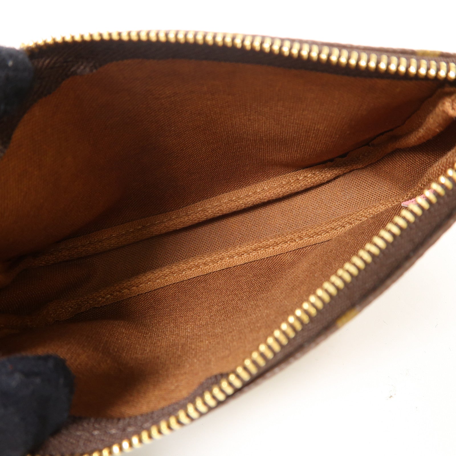 LOUIS VUITTON Monogram Pochette Accessories金扣手挽袋啡色