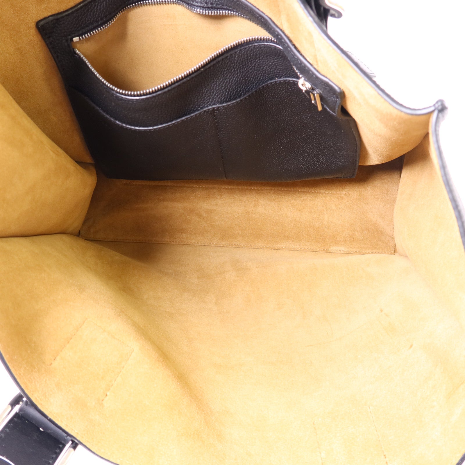 LOEWE 牛皮皮革Buckle Horizontal Tote銀扣肩背袋