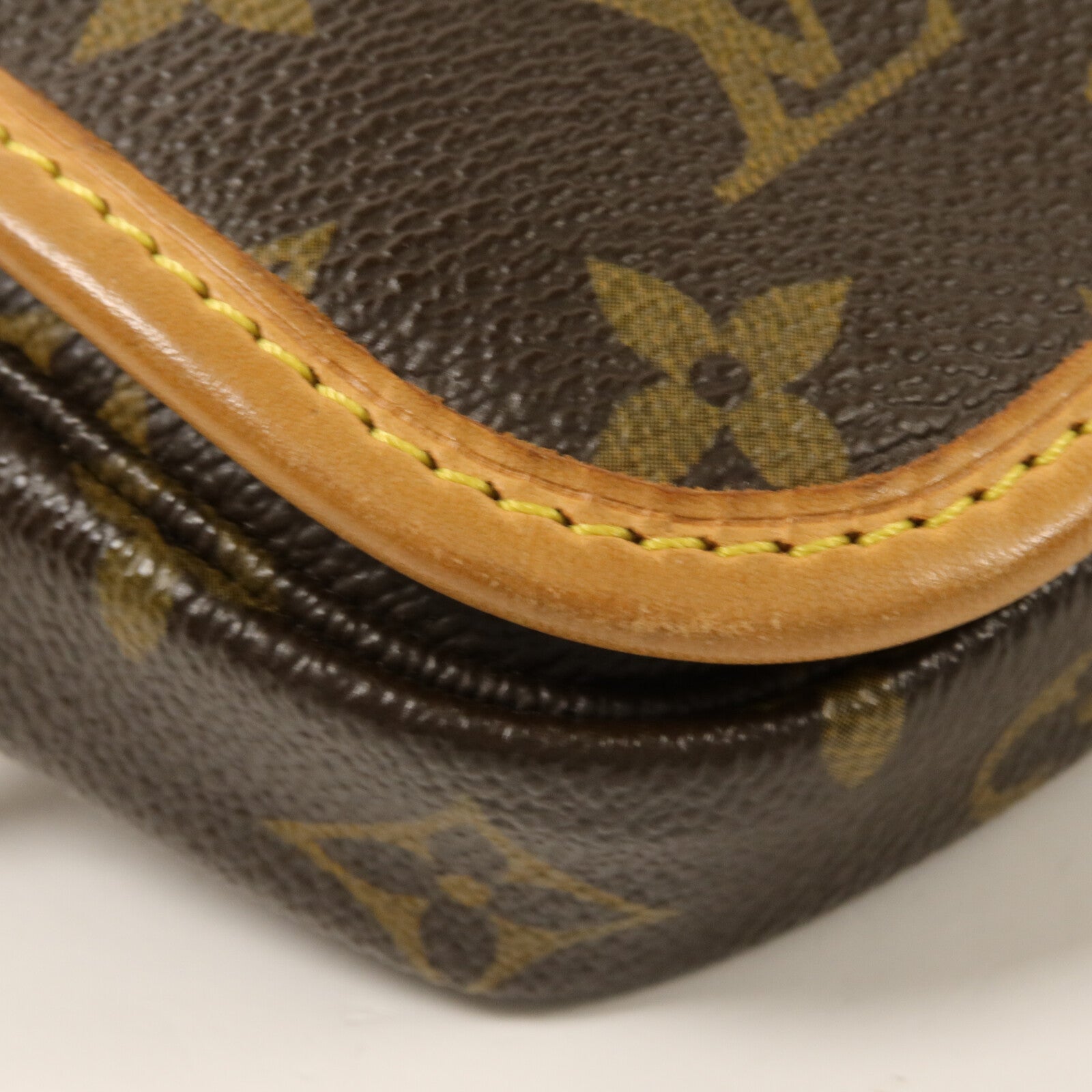 LOUIS VUITTON Monogram Bosphore Waist Bum Bag腰包