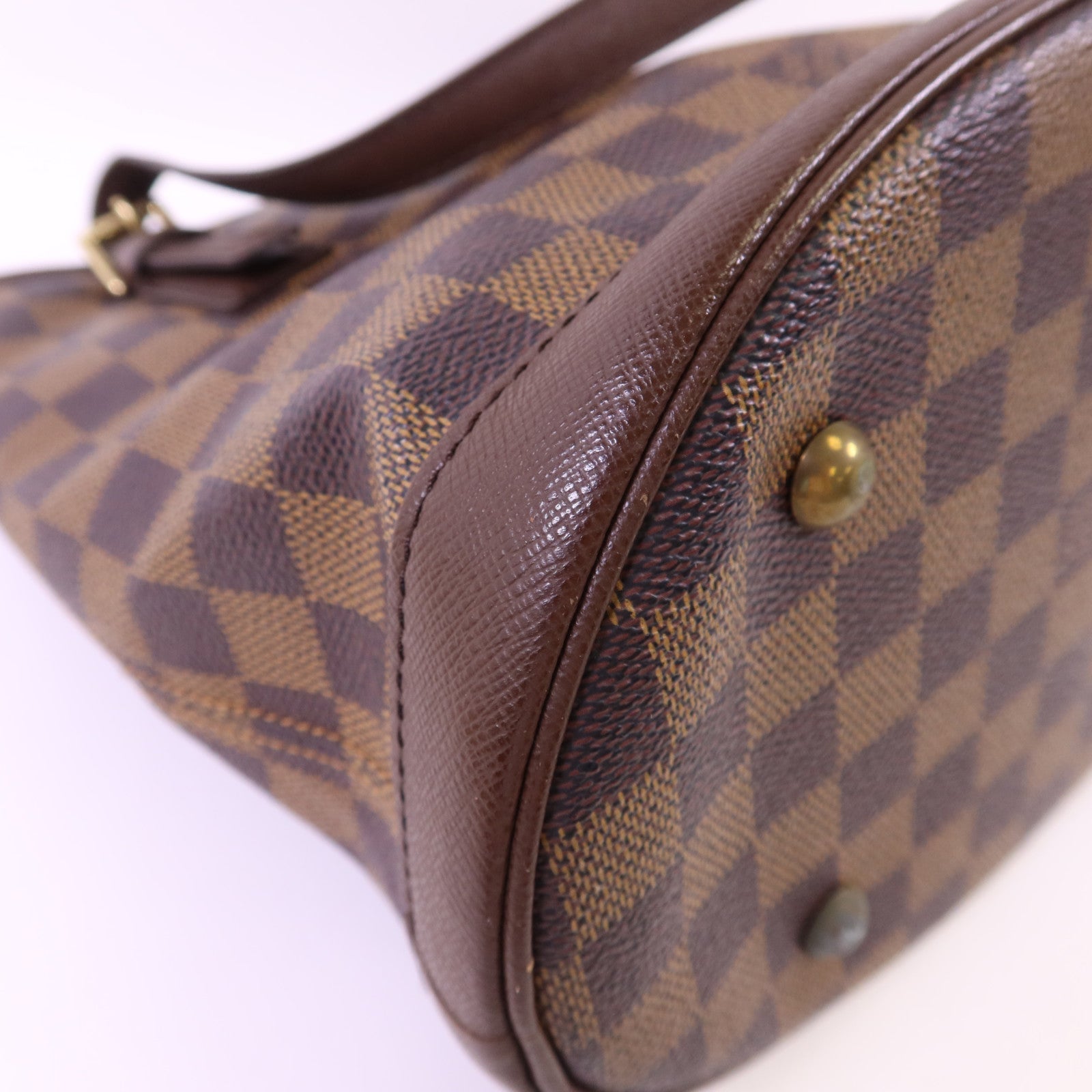 LOUIS VUITTON Damier Marais金扣肩背袋