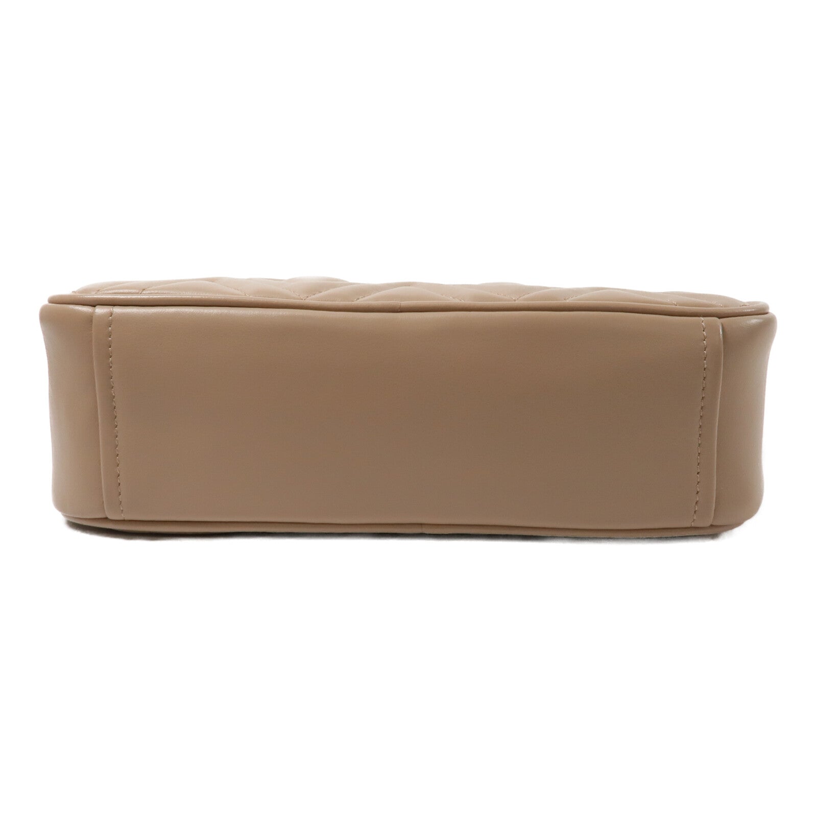 Miu Miu 牛皮皮革Soft Calf Quilted Camera Bag鏈帶肩背袋