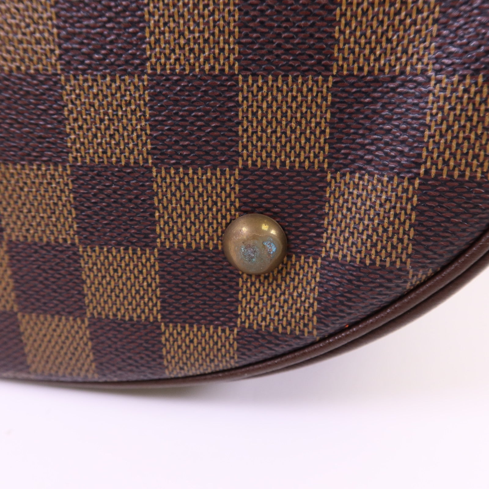 LOUIS VUITTON Damier Marais金扣肩背袋