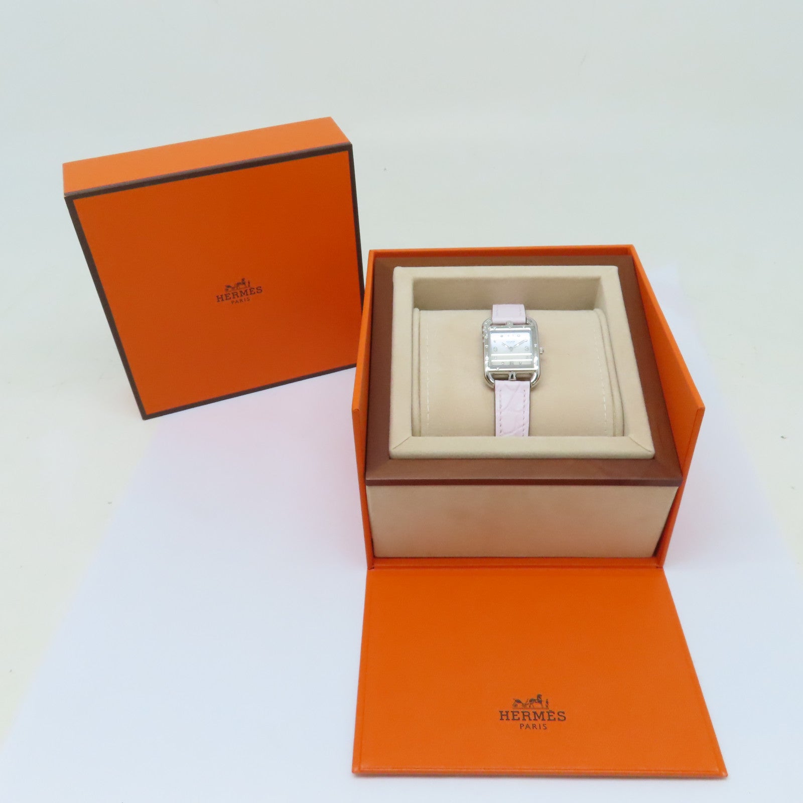 HERMES Cape Cod Small Model 31mm不鏽鋼手錶石英機芯白色