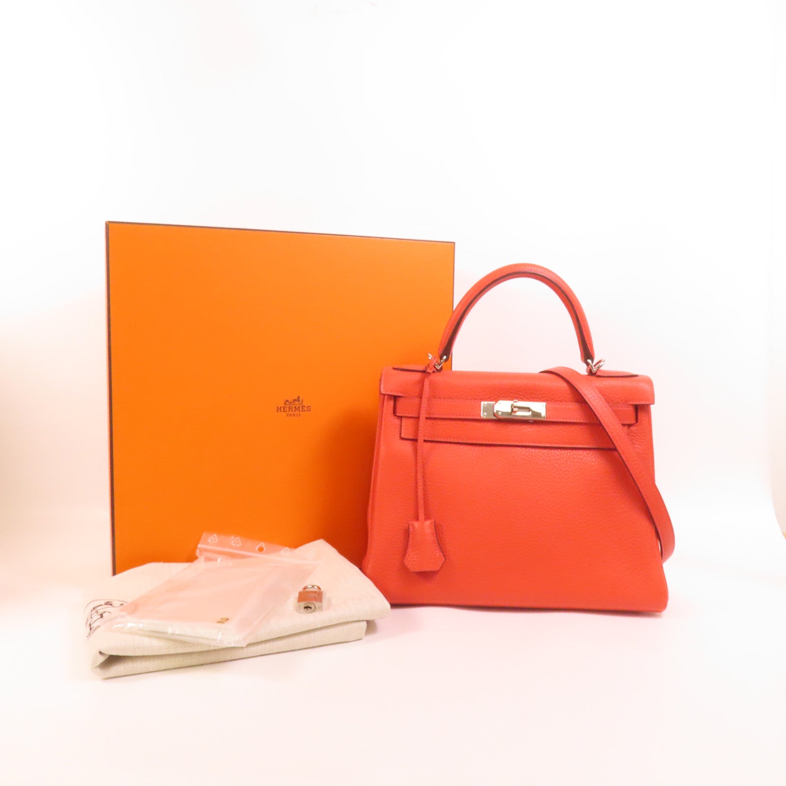 HERMES Clemence皮革Kelly 28銀扣手挽肩背兩用袋Rouge Pivoine