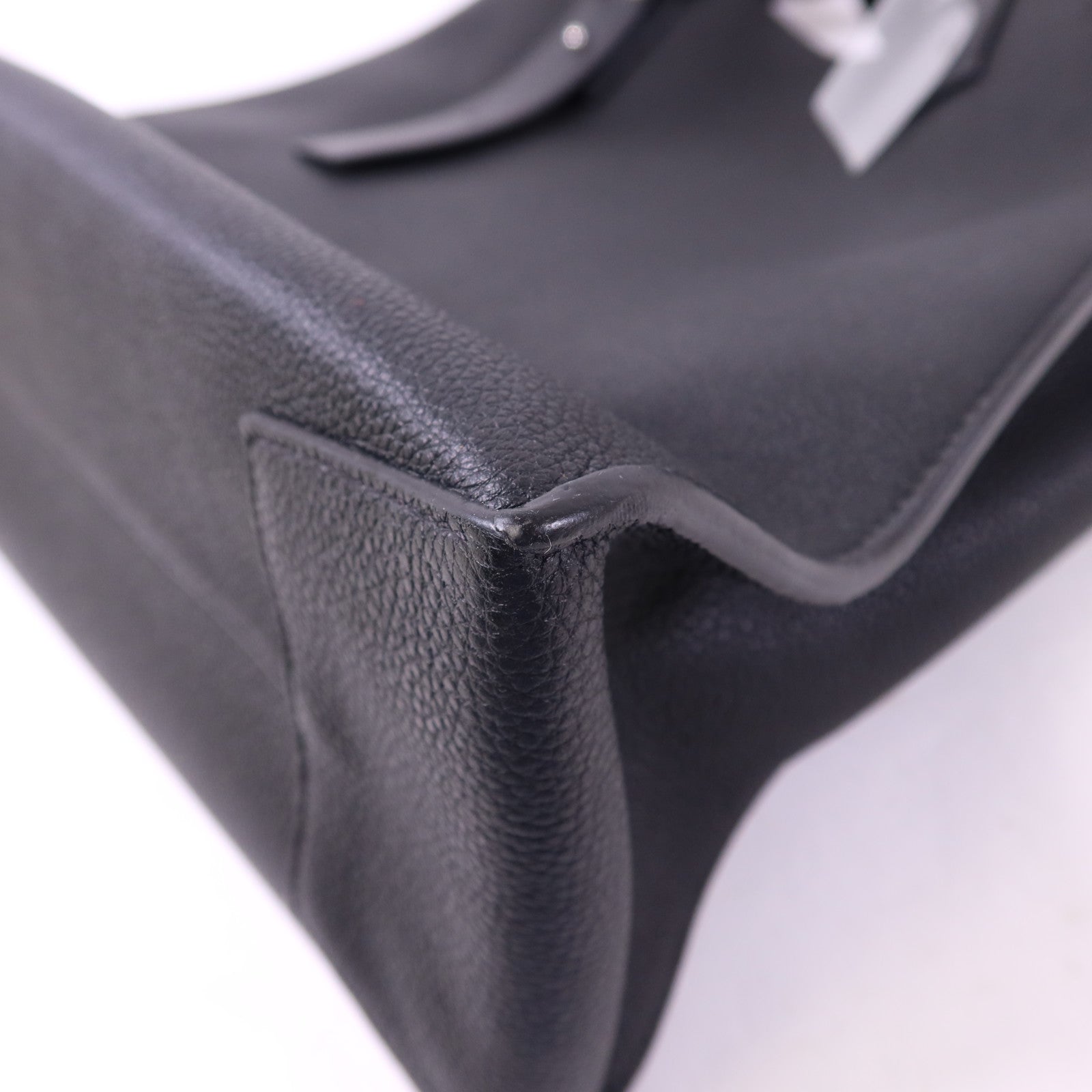 LOEWE 牛皮皮革Buckle Horizontal Tote銀扣肩背袋