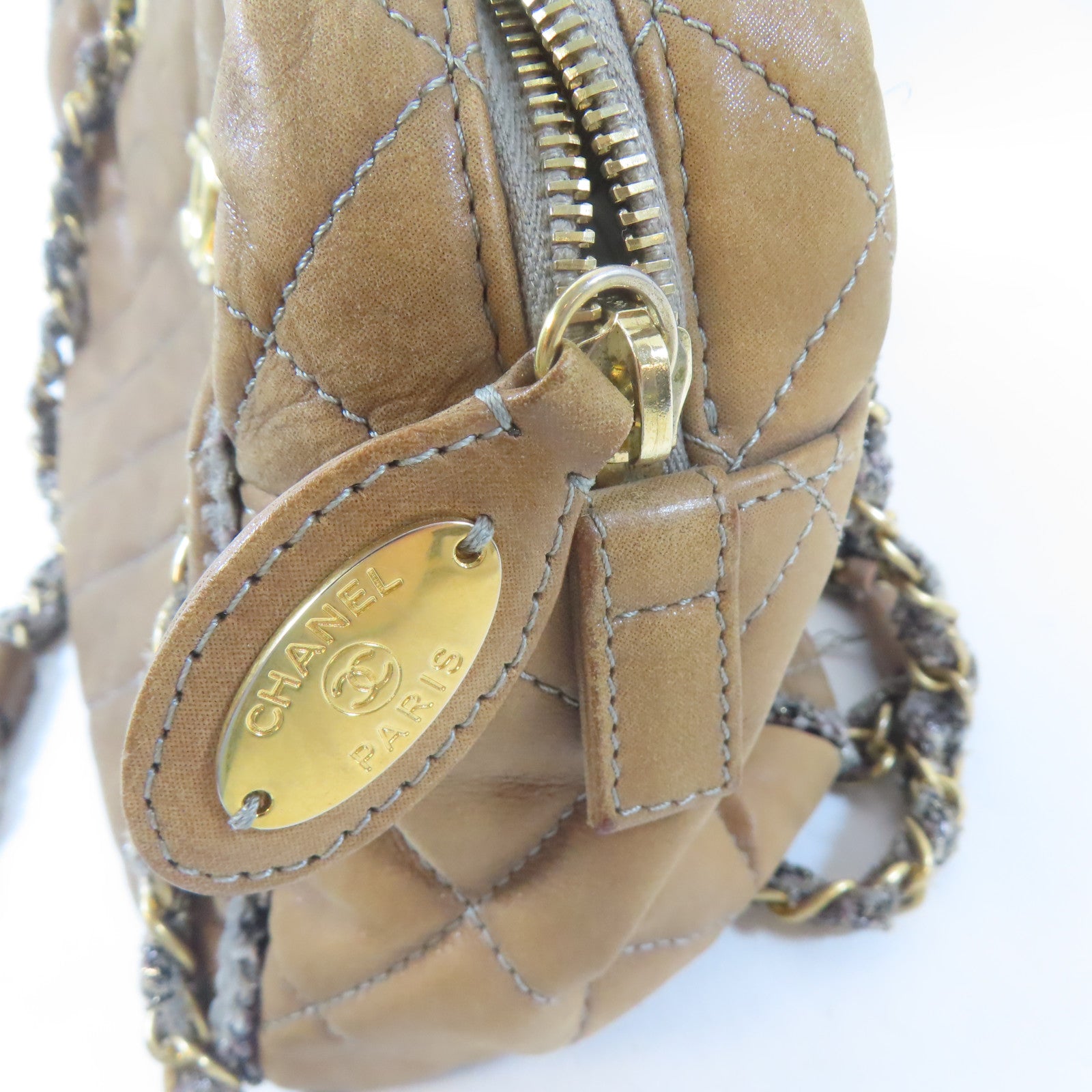 CHANEL【激減優惠】 皮革Shoulder Bag金扣肩背袋啡色
