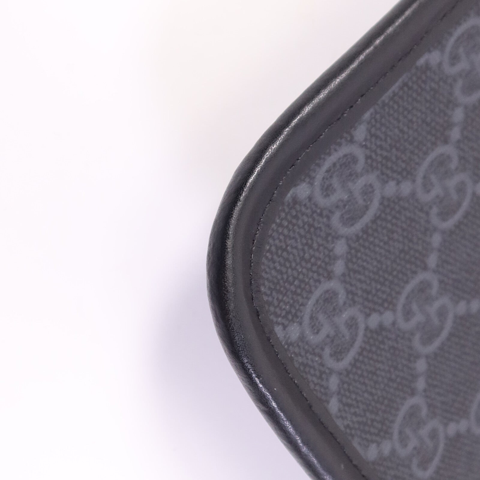 GUCCI 塗層帆布Waist Bag銀扣腰包