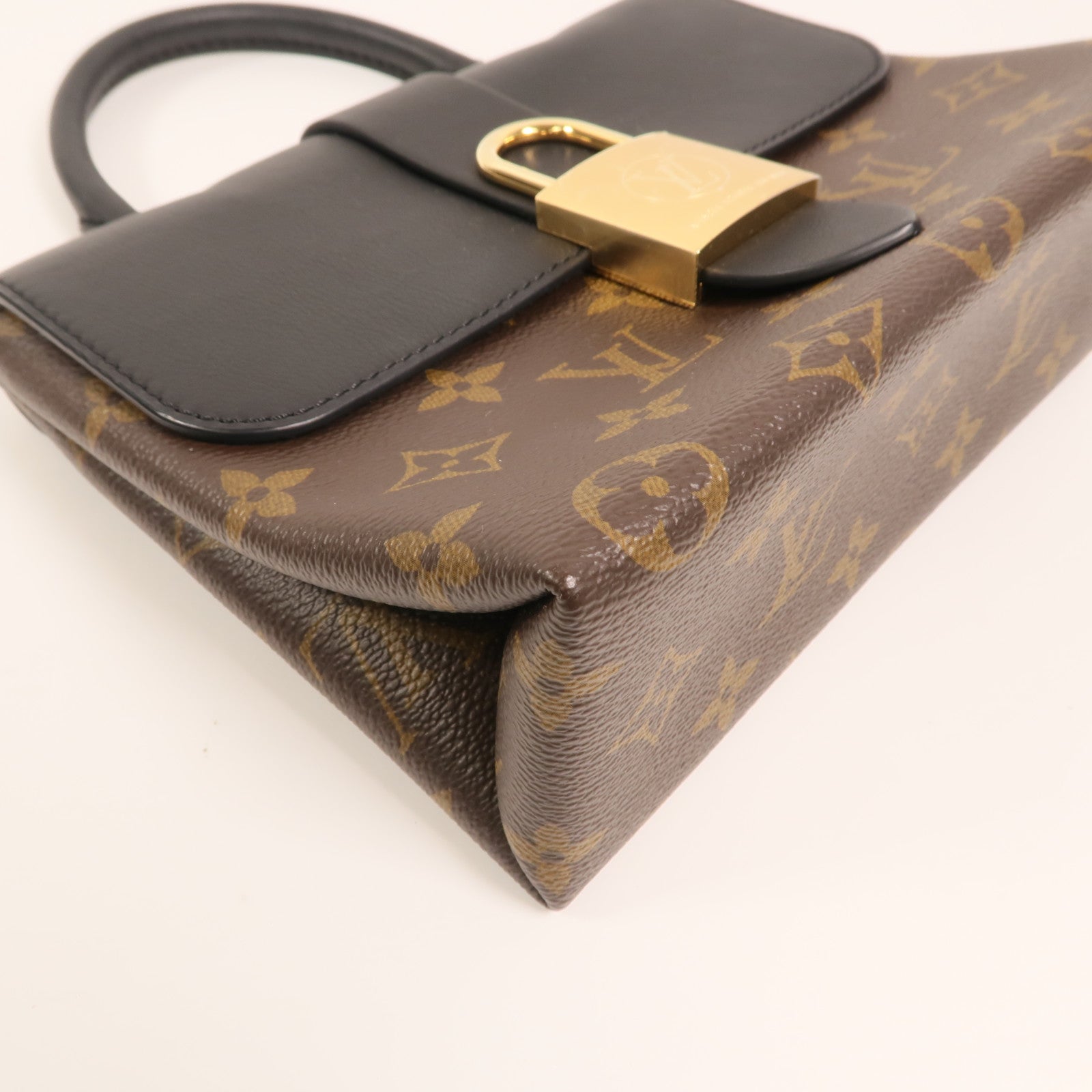 LOUIS VUITTON Monogram Locky BB金扣手挽肩背兩用袋