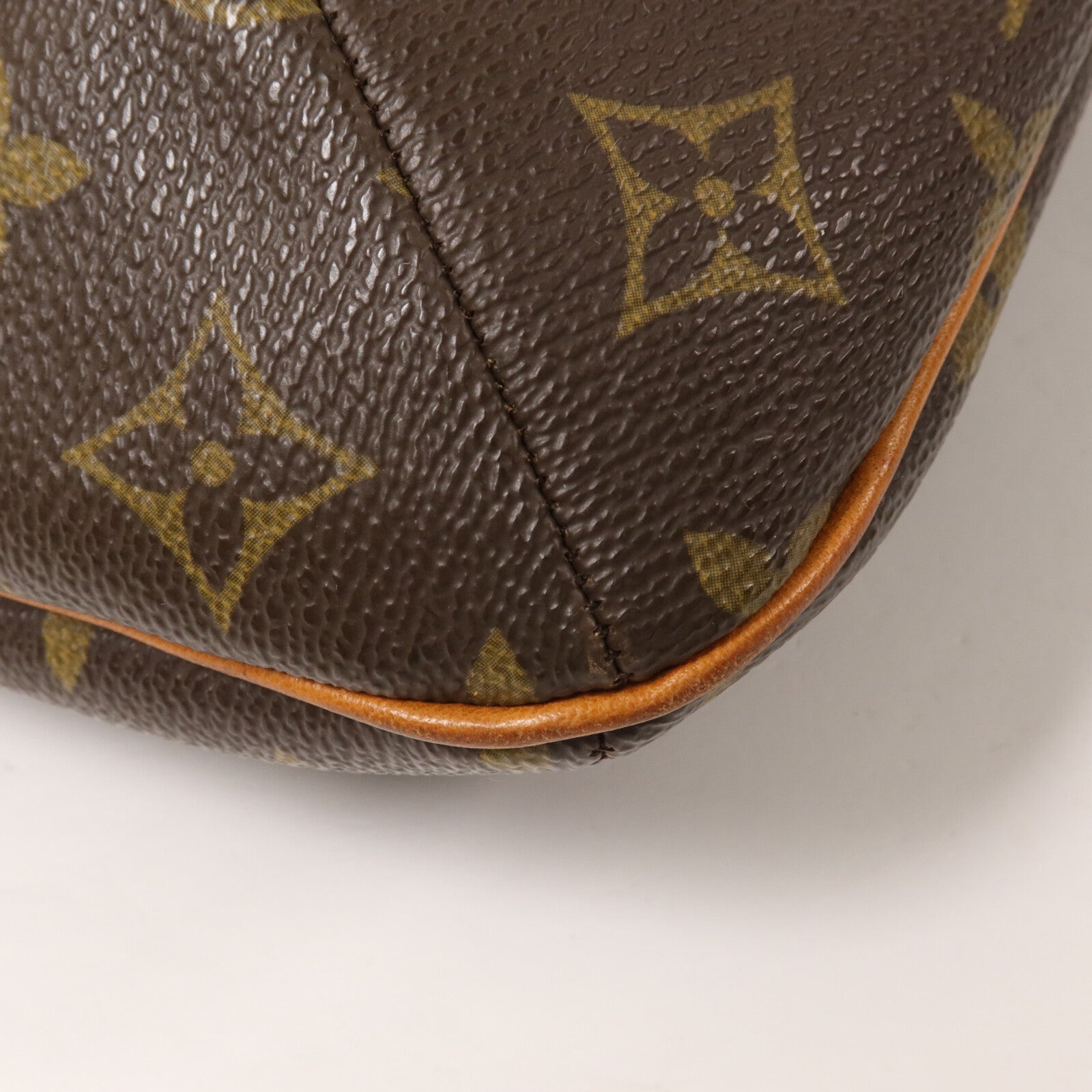 LOUIS VUITTON Monogram Musette肩背袋