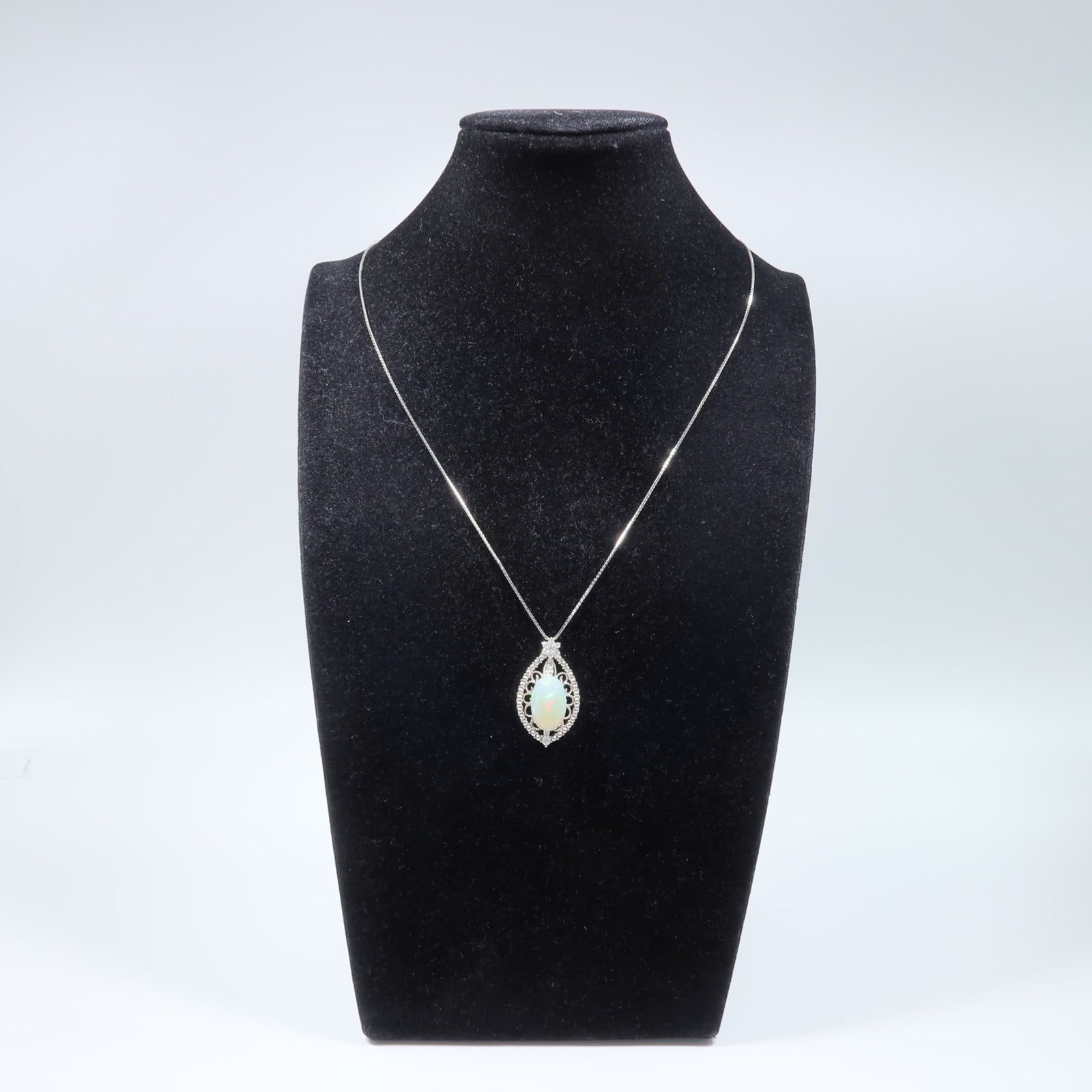 JEWELRY 【激減優惠】18K白金Opal Diamond Necklace蛋白石/鑽石項鍊