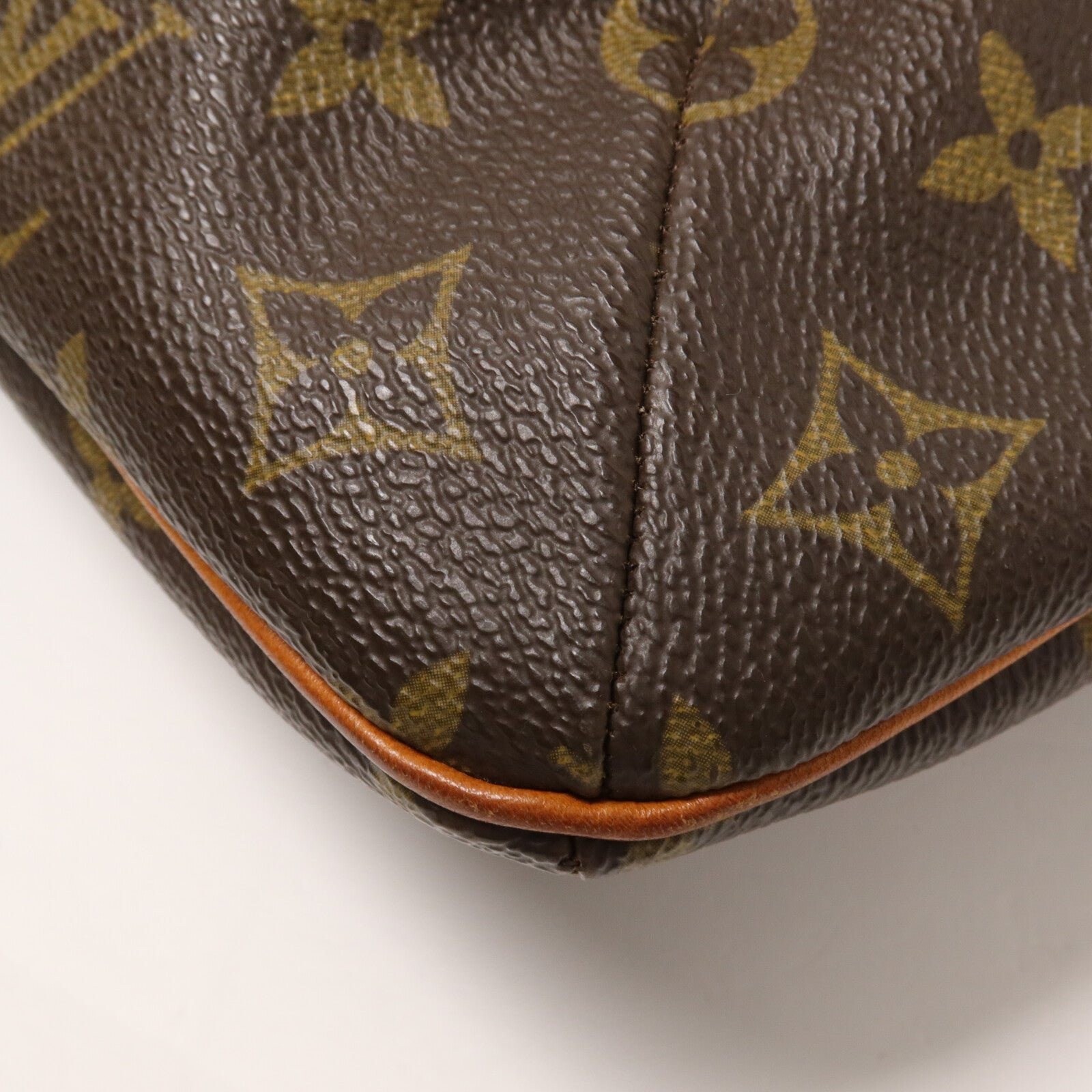 LOUIS VUITTON Monogram Musette肩背袋