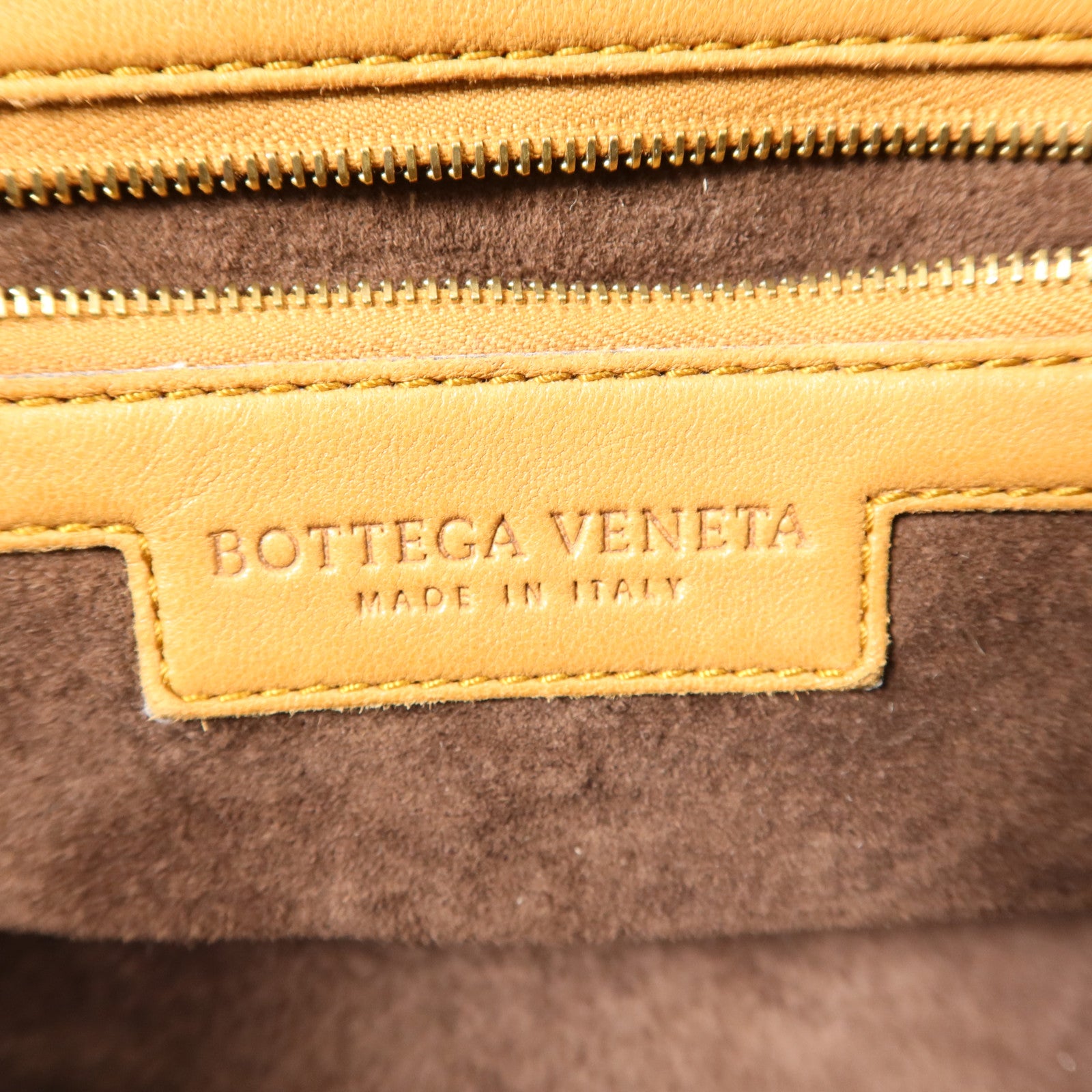 BOTTEGA VENETA 牛皮皮革Shoulder Bag金扣肩背袋