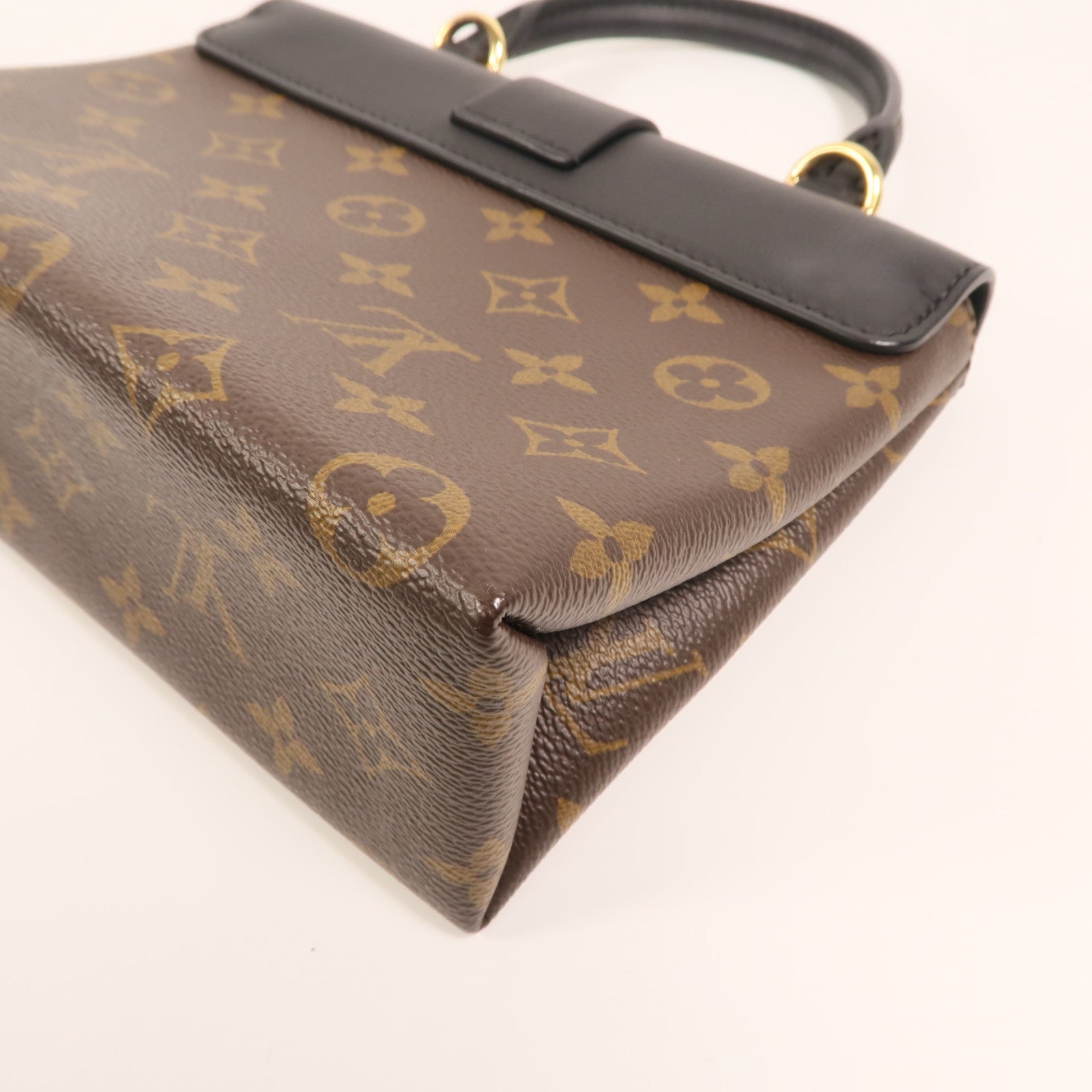 LOUIS VUITTON Monogram Locky BB金扣手挽肩背兩用袋