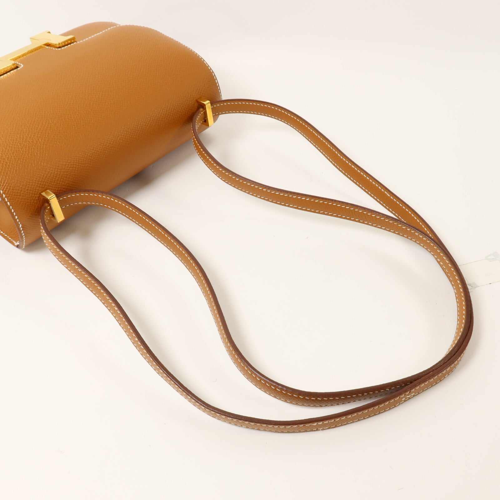 HERMES Epsom皮革Constance Mini肩背袋Gold