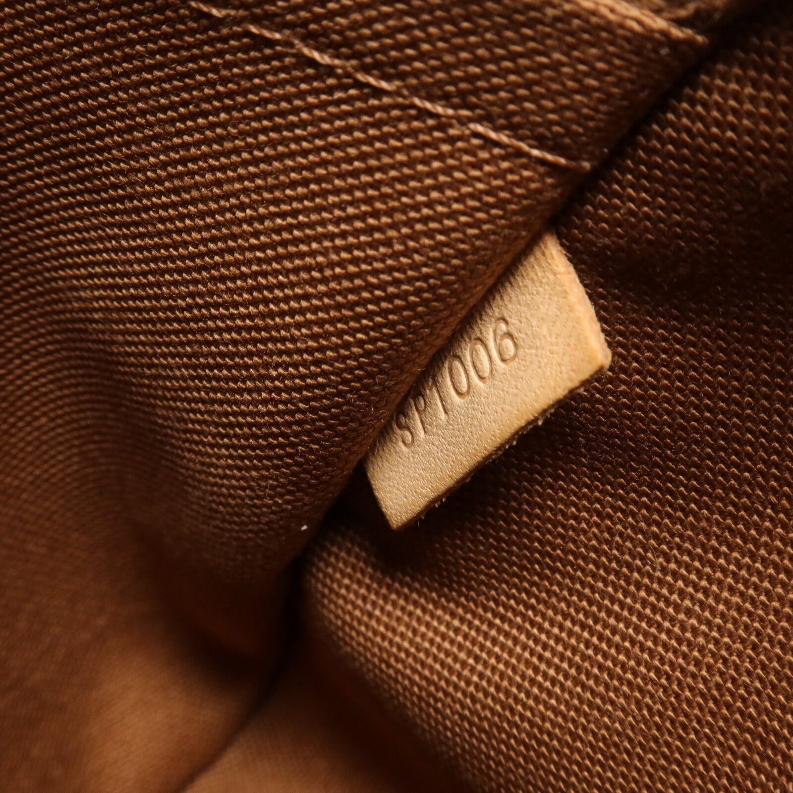 LOUIS VUITTON Monogram Bosphore Waist Bum Bag腰包