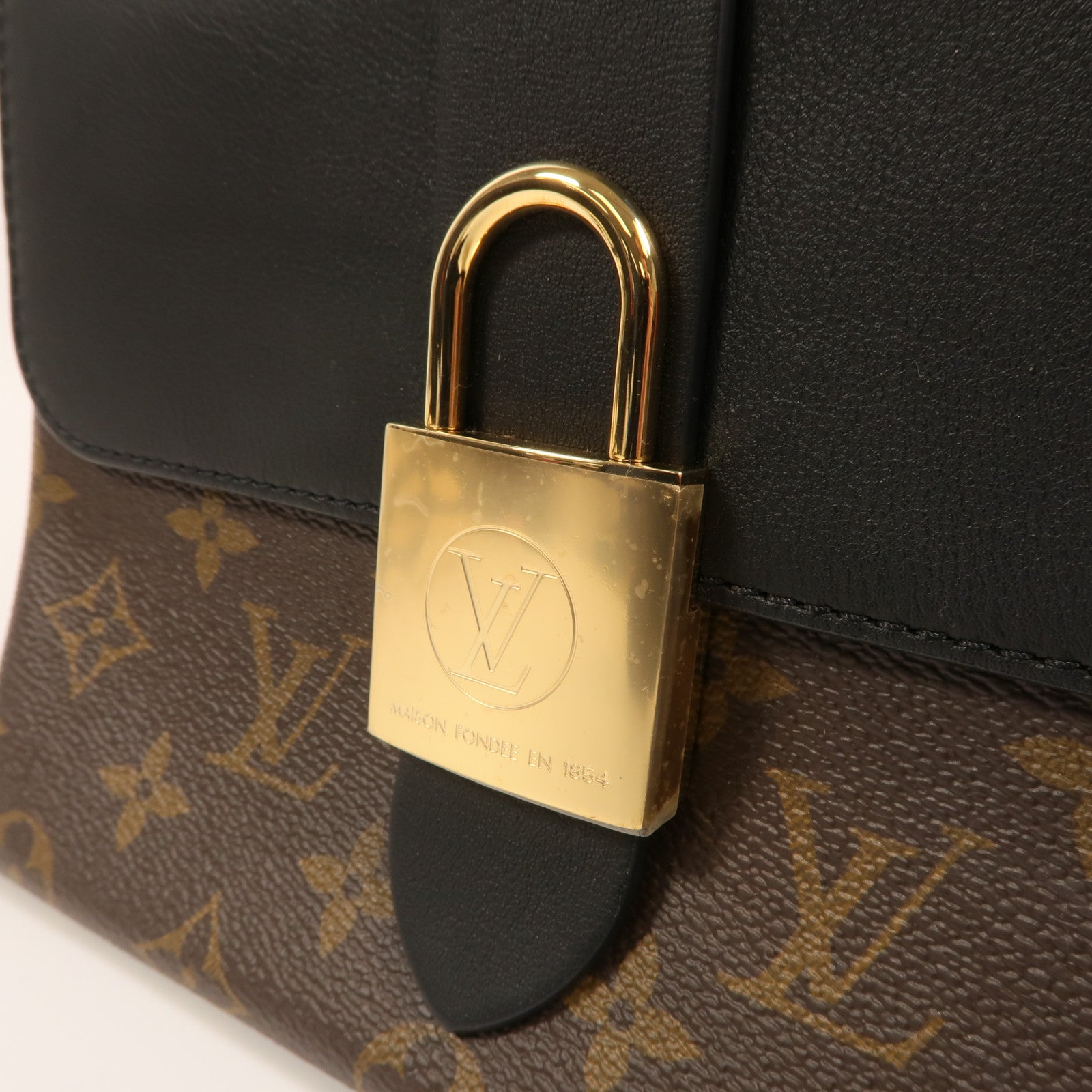 LOUIS VUITTON Monogram Locky BB金扣手挽肩背兩用袋