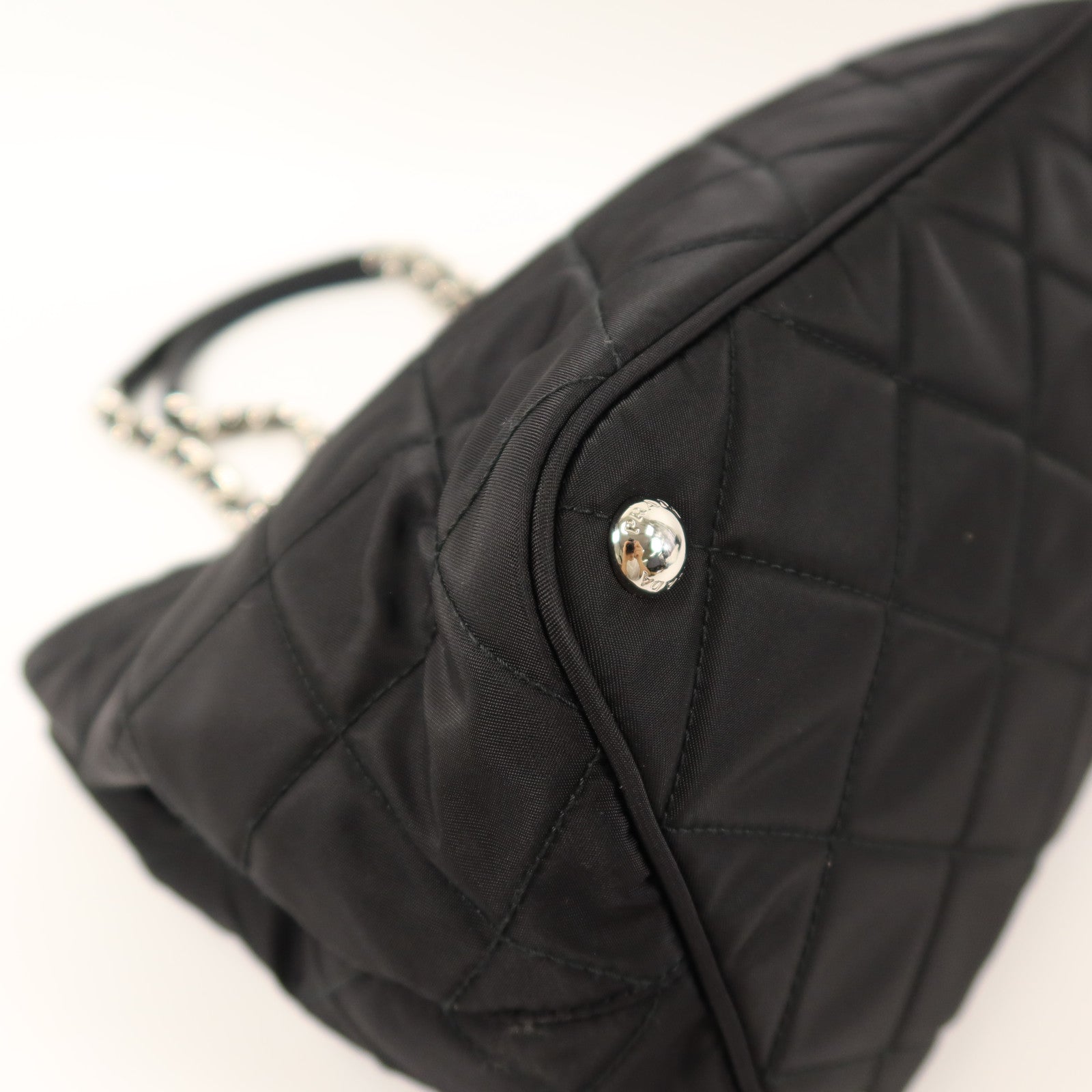 PRADA 尼龍Shoulder Bag鏈帶肩背袋