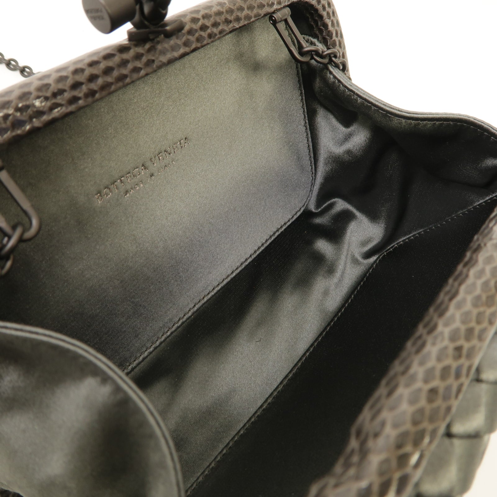 BOTTEGA VENETA 緞製/蛇皮皮革Chain Shoulder Clutch鏈帶肩背袋灰色
