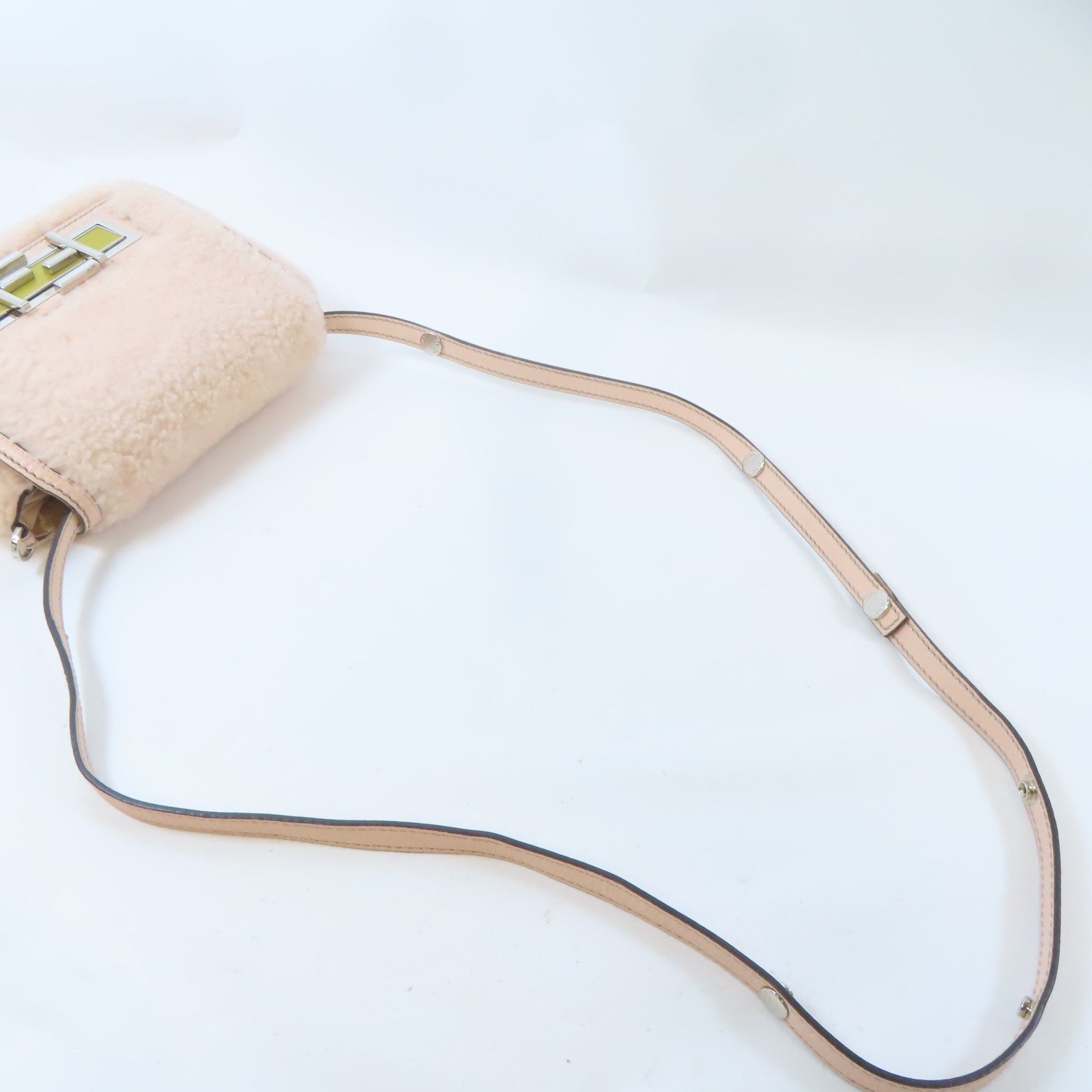 FENDI 羊毛Shoulder Bag銀扣肩背袋粉紅色