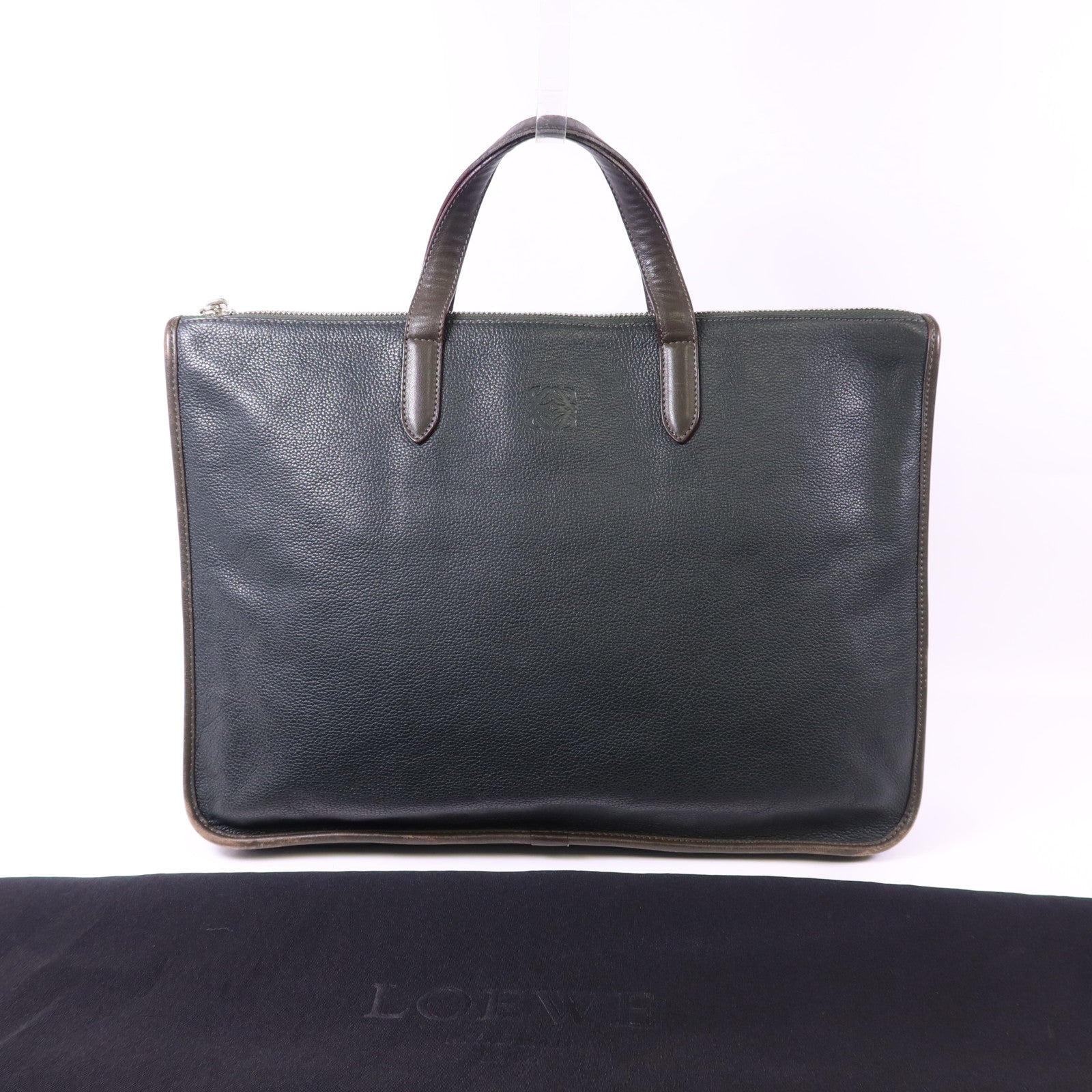 LOEWE 牛皮皮革Handbag銀扣手挽袋