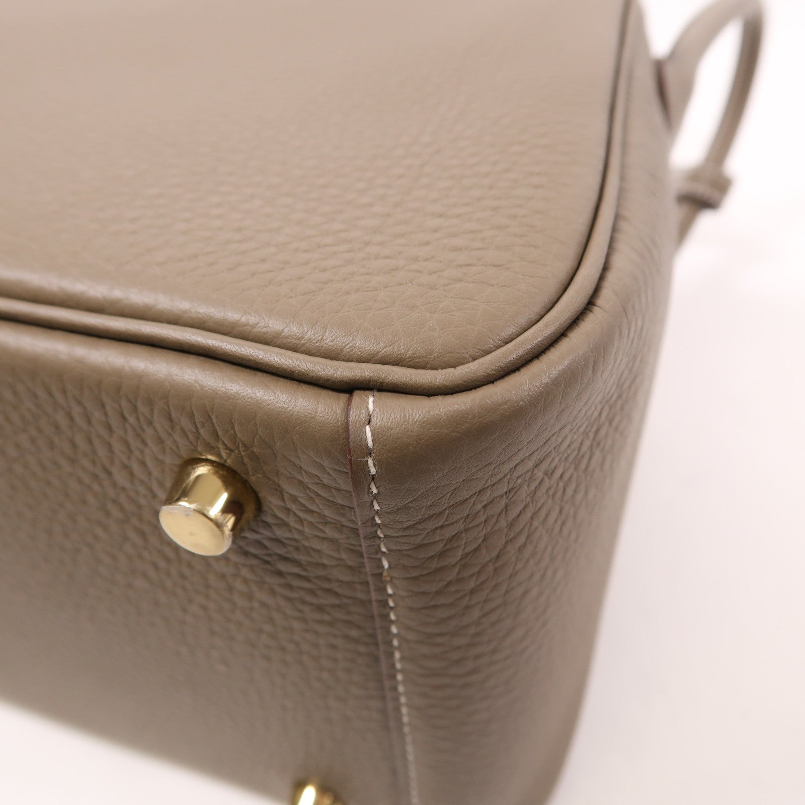 HERMES Clemence皮革Lindy 26金扣手挽肩背兩用袋