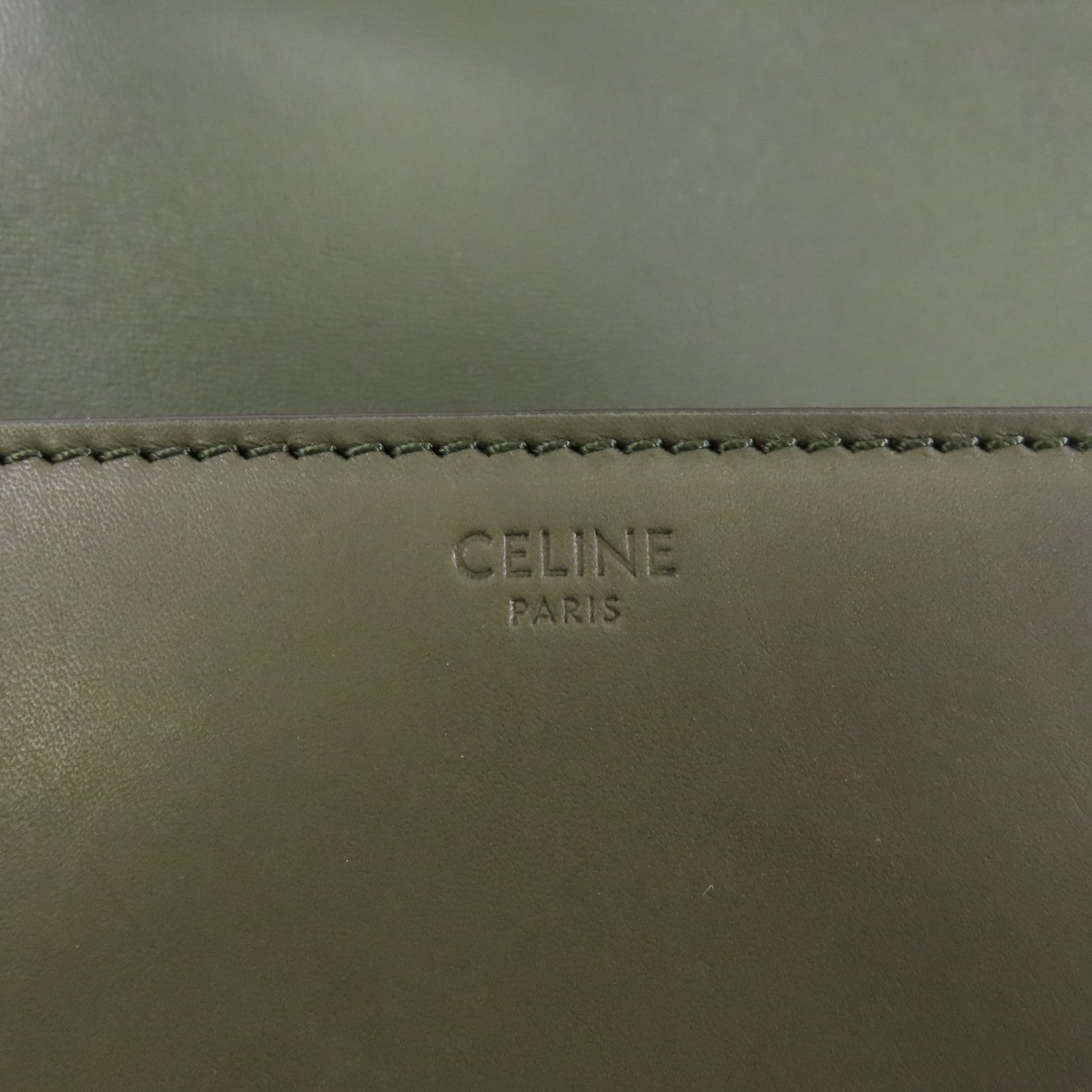 CELINE 牛皮皮革Tiromphe Medium金扣肩背袋綠色