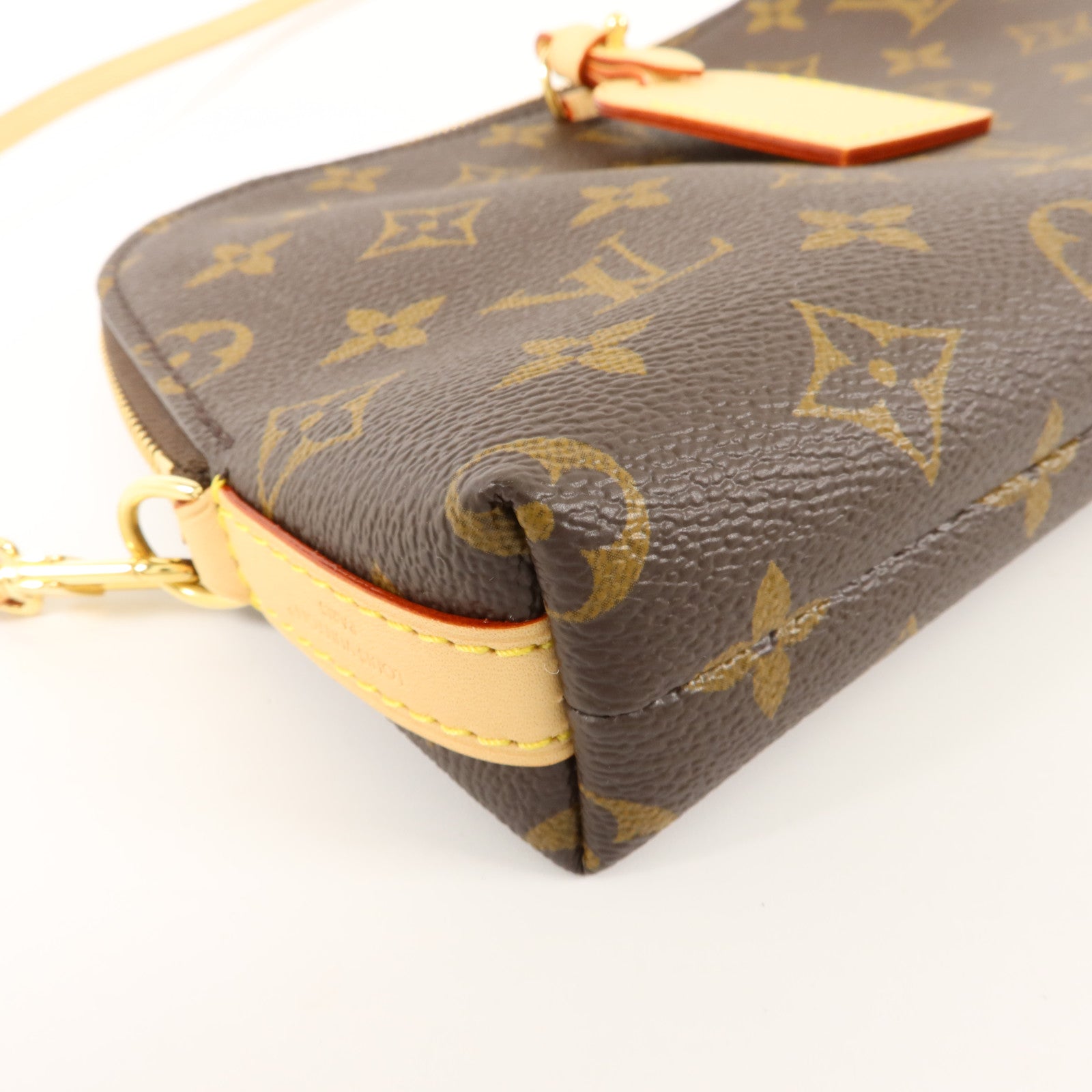 LOUIS VUITTON Monogram Tag Me肩背袋