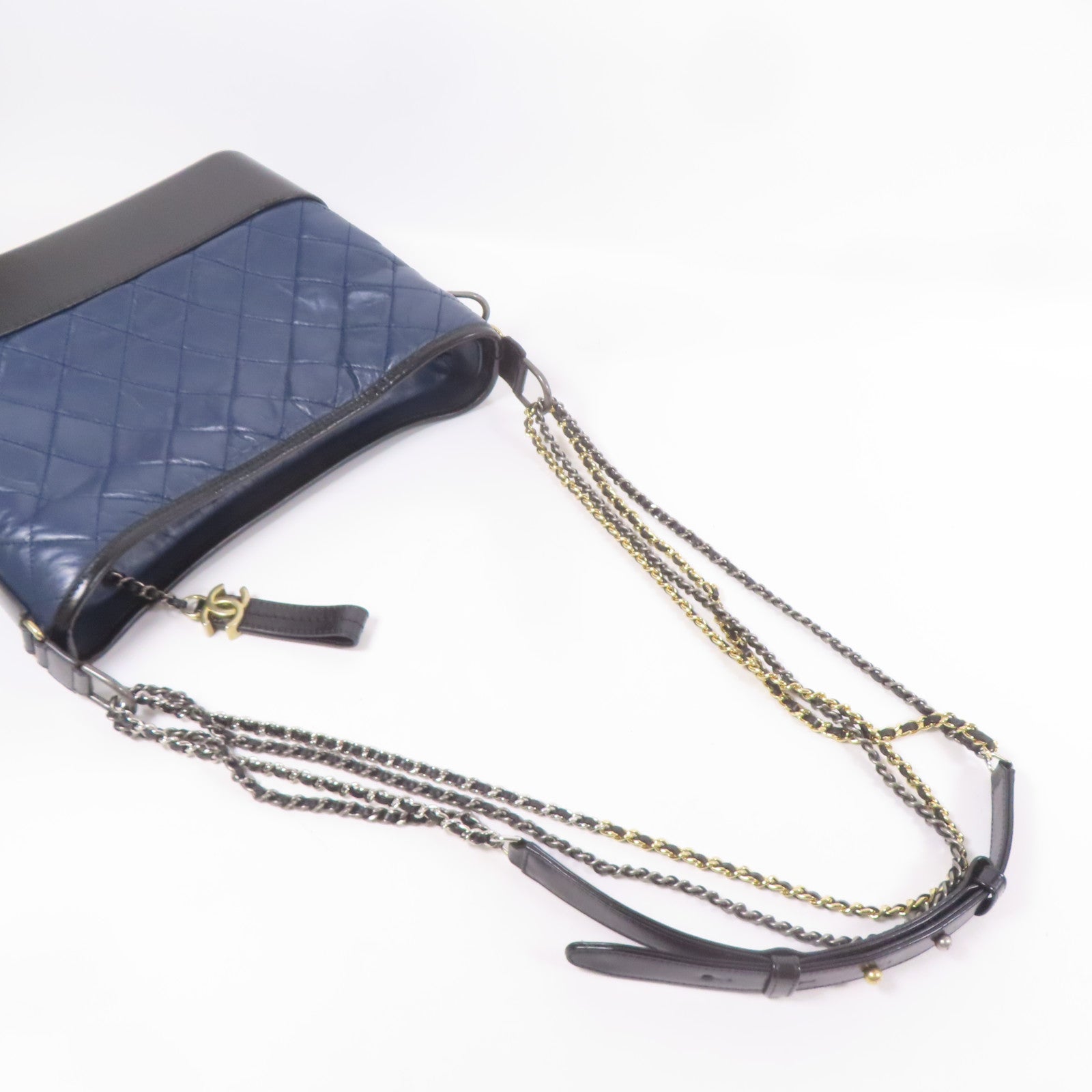 CHANEL CC Gabrielle Shoulder Bag Calfskin Leather Navy/Black