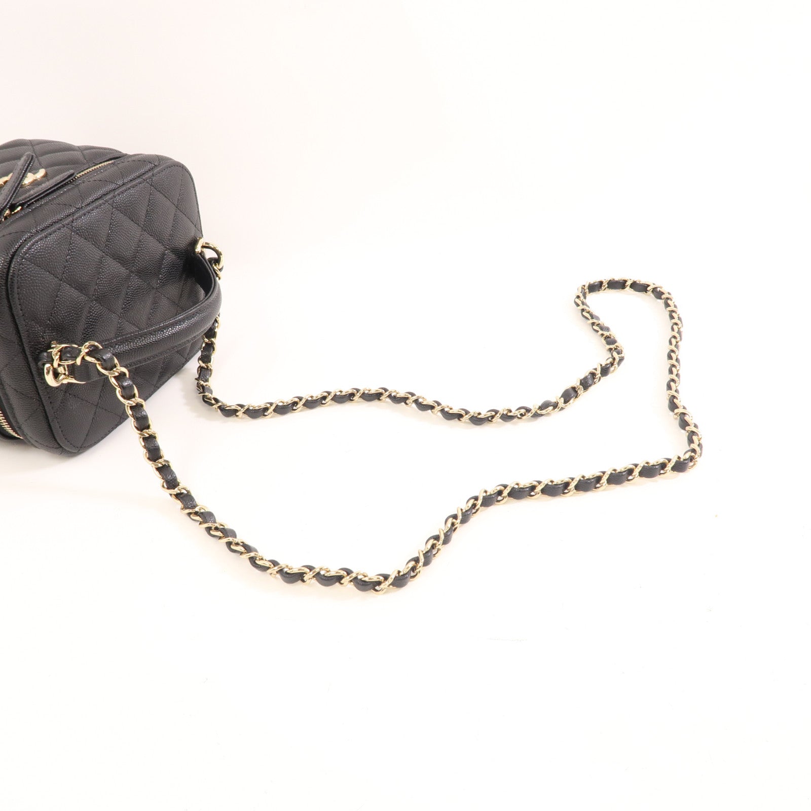 CHANEL Quilted CC GHW Vanity Case 2way Chain Shoulder Bag Calfskin Leather Black