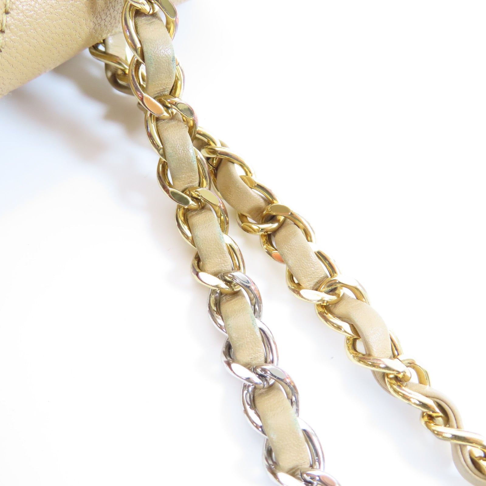 CHANEL **【激減優惠】菱格牛皮皮革Chain Shoulder Bag金扣鏈帶肩背袋米色