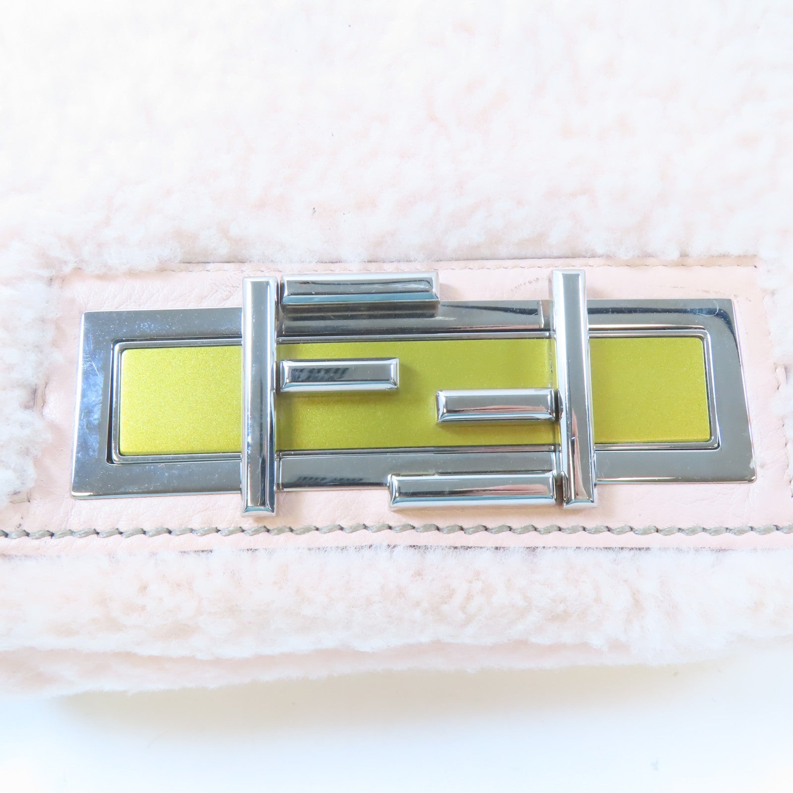 FENDI 羊毛Shoulder Bag銀扣肩背袋粉紅色