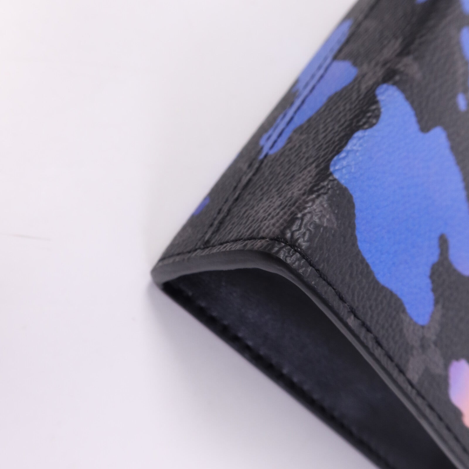 LOUIS VUITTON Monogram Eclipse Gaston Wearable Wallet銀扣肩背袋
