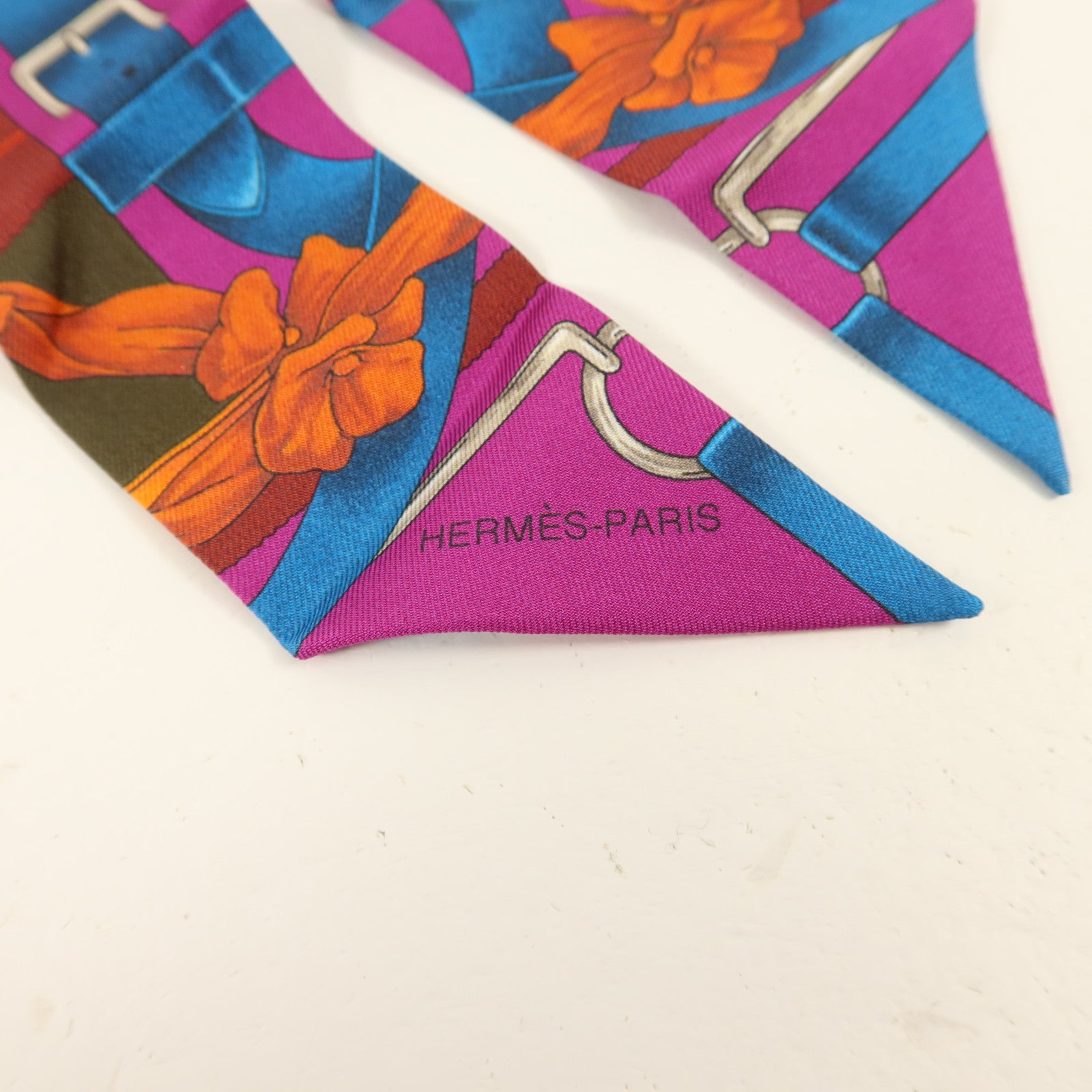 HERMES 絲質Twilly絲巾