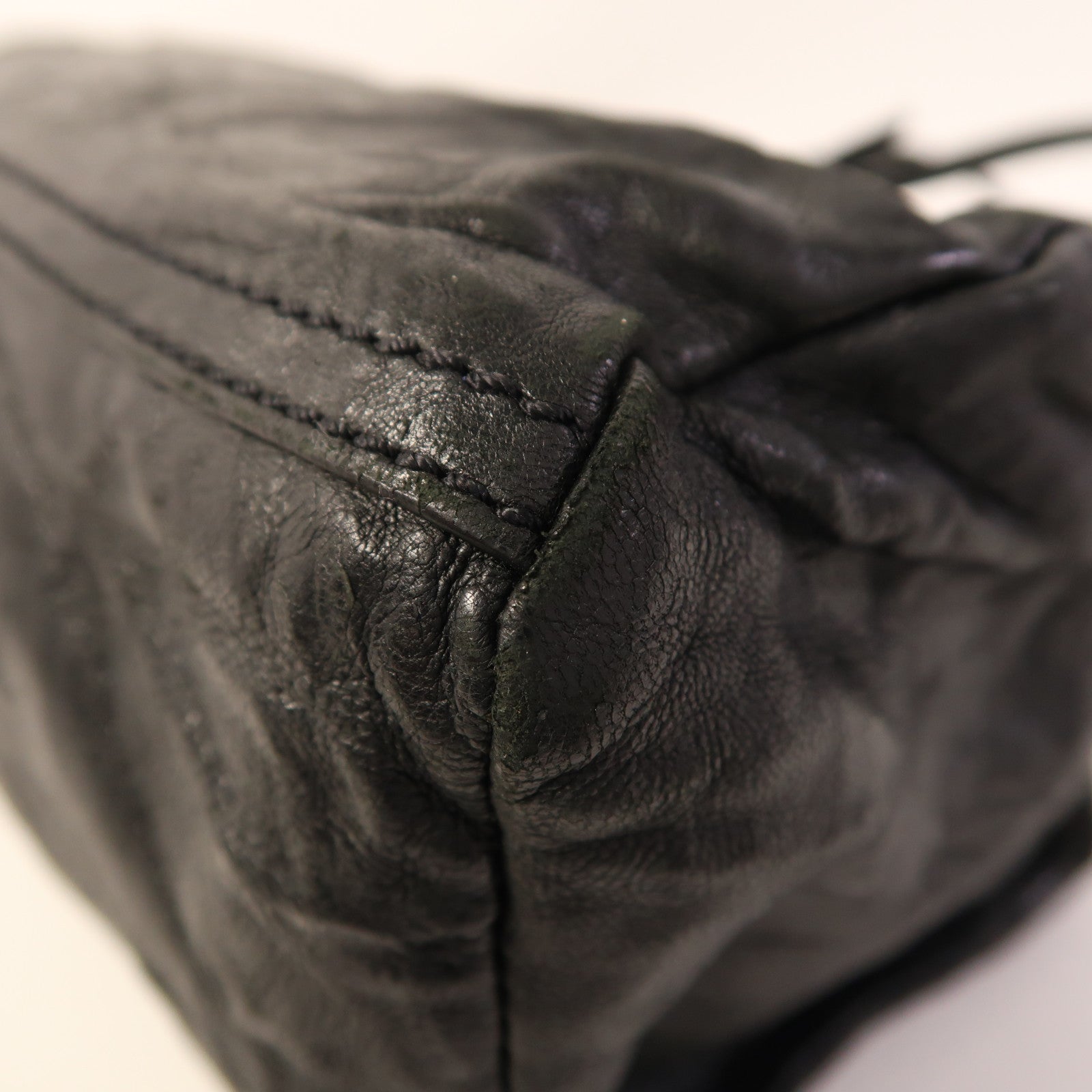 GIVENCHY 皮革Pandora Mini銀扣肩背袋