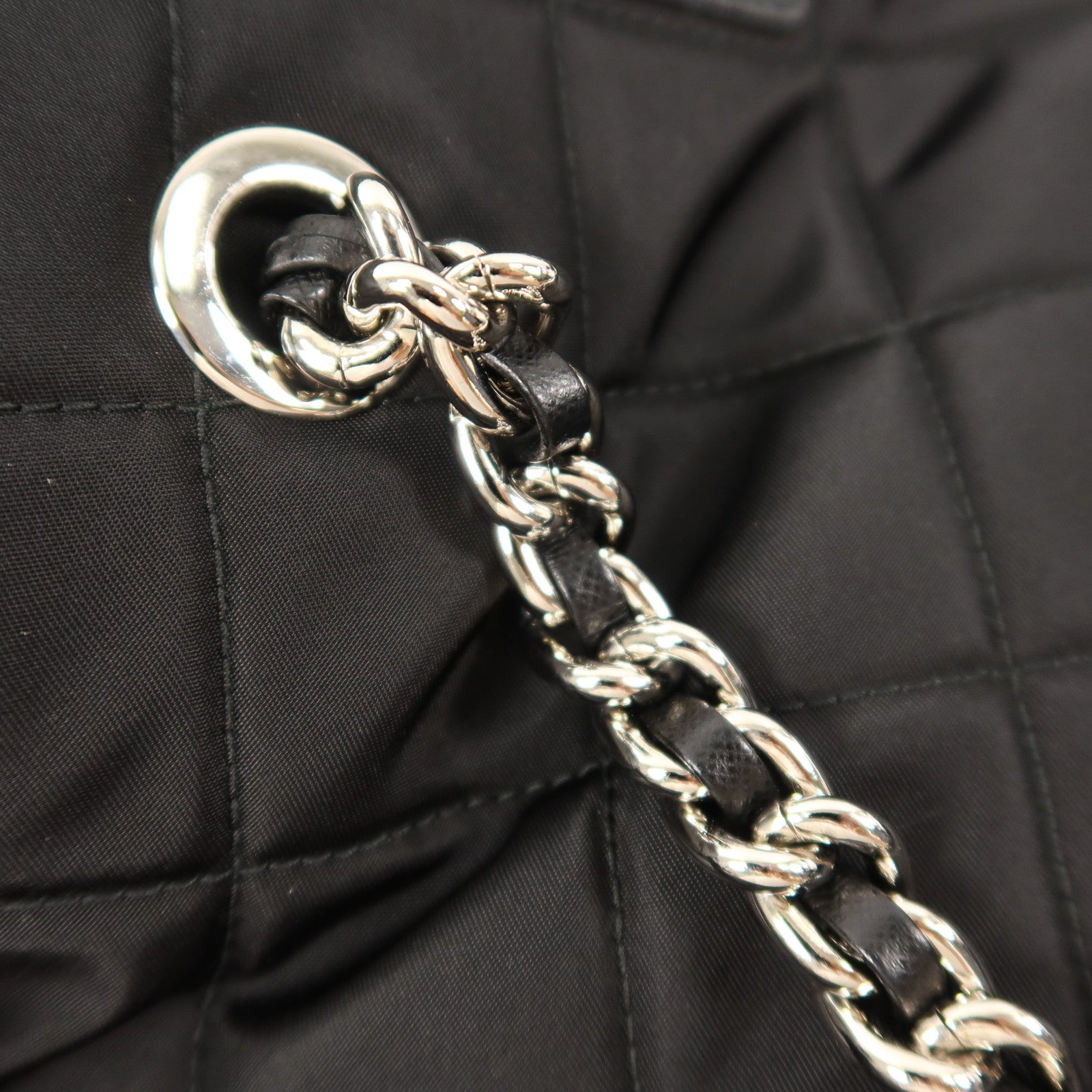 PRADA 尼龍Shoulder Bag鏈帶肩背袋