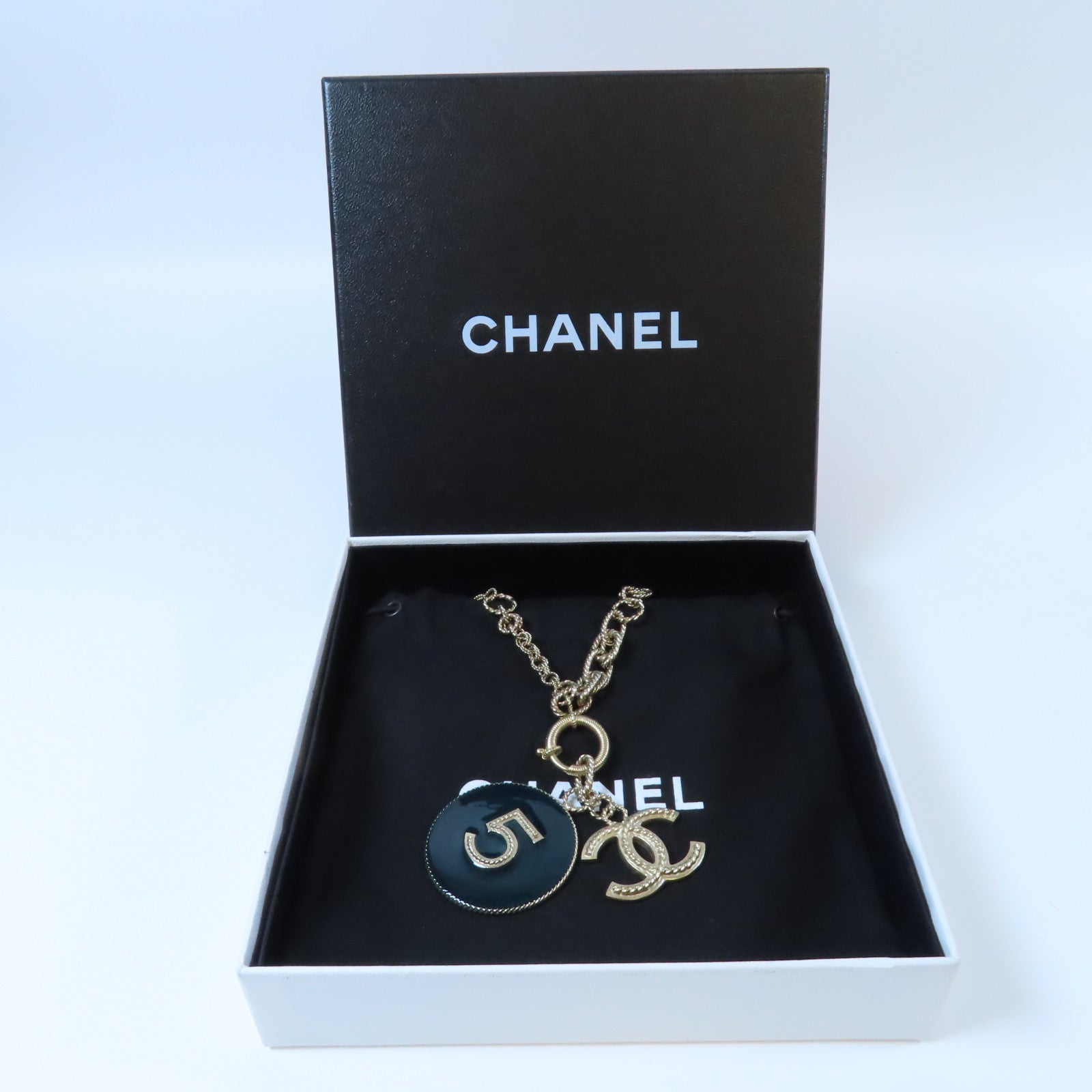 CHANEL 【激減優惠】金屬Necklace項鍊金色/綠色