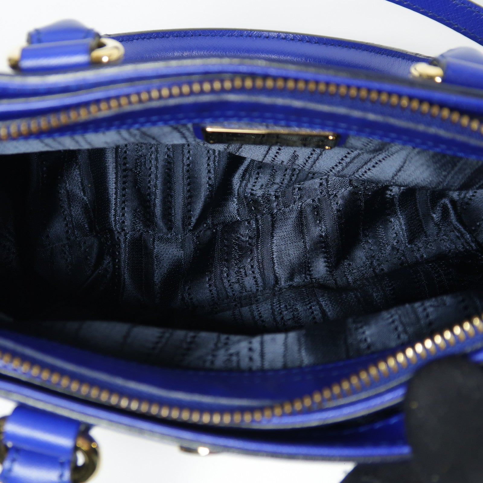 Salvatore Ferragamo 牛皮皮革Shoulder Bag金扣手挽肩背兩用袋