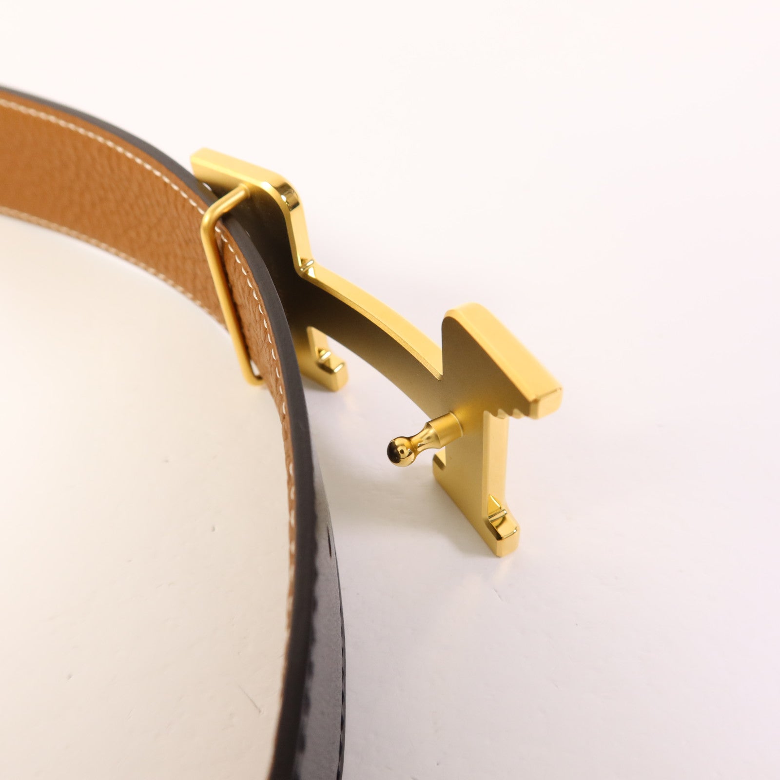 HERMES 皮革Belt金扣皮帶Noir