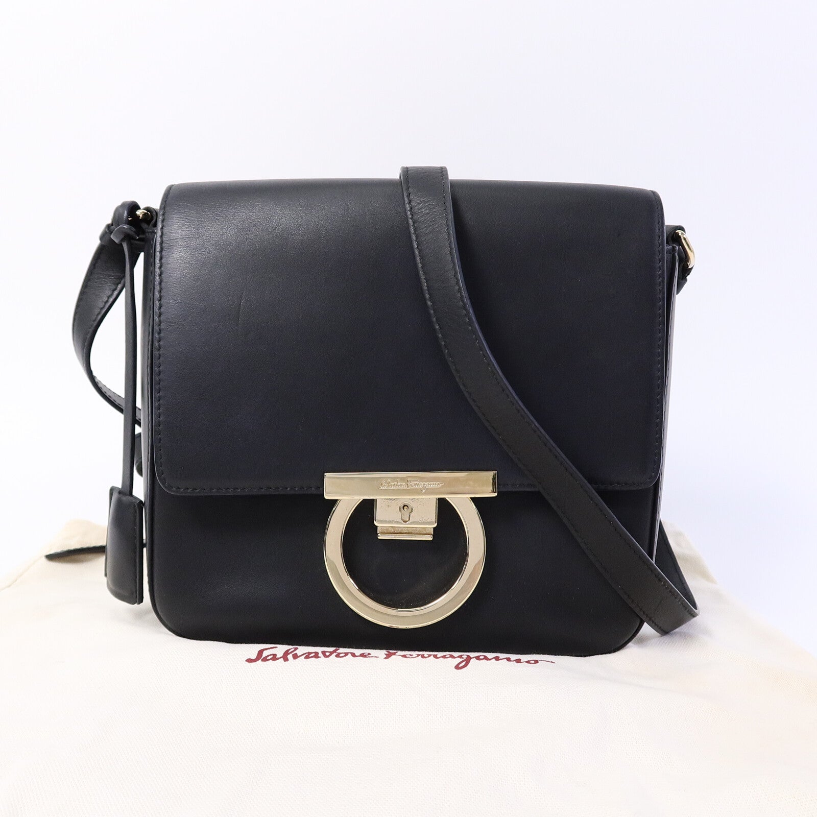 Salvatore Ferragamo 牛皮皮革Shoulder Bag肩背袋