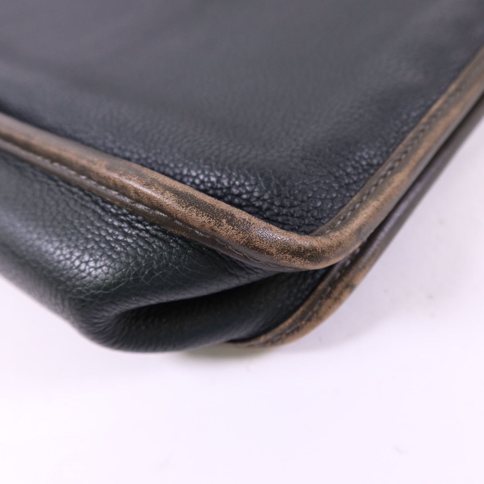 LOEWE 牛皮皮革Handbag銀扣手挽袋