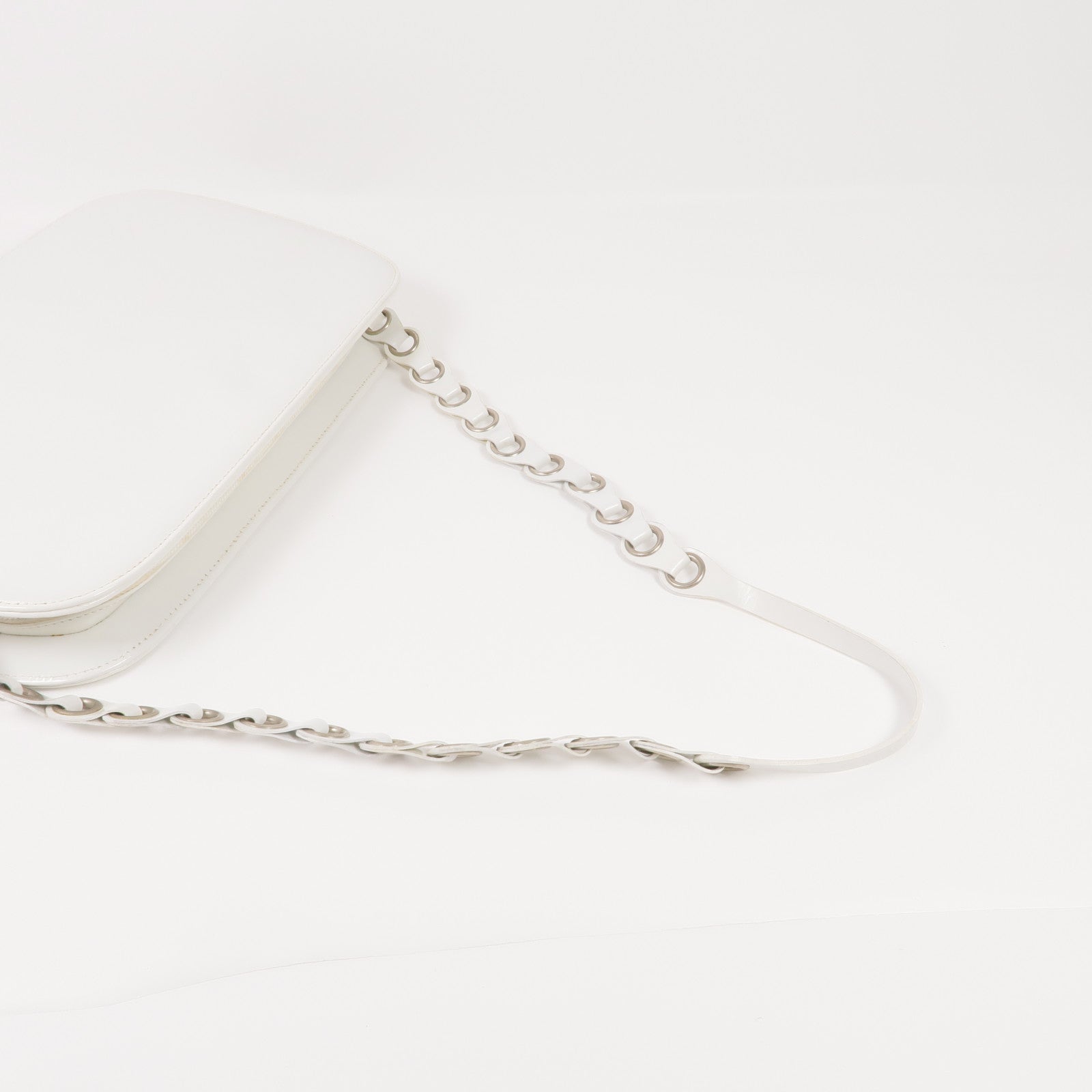 PRADA 漆皮皮革Shoulder Bag銀扣肩背袋