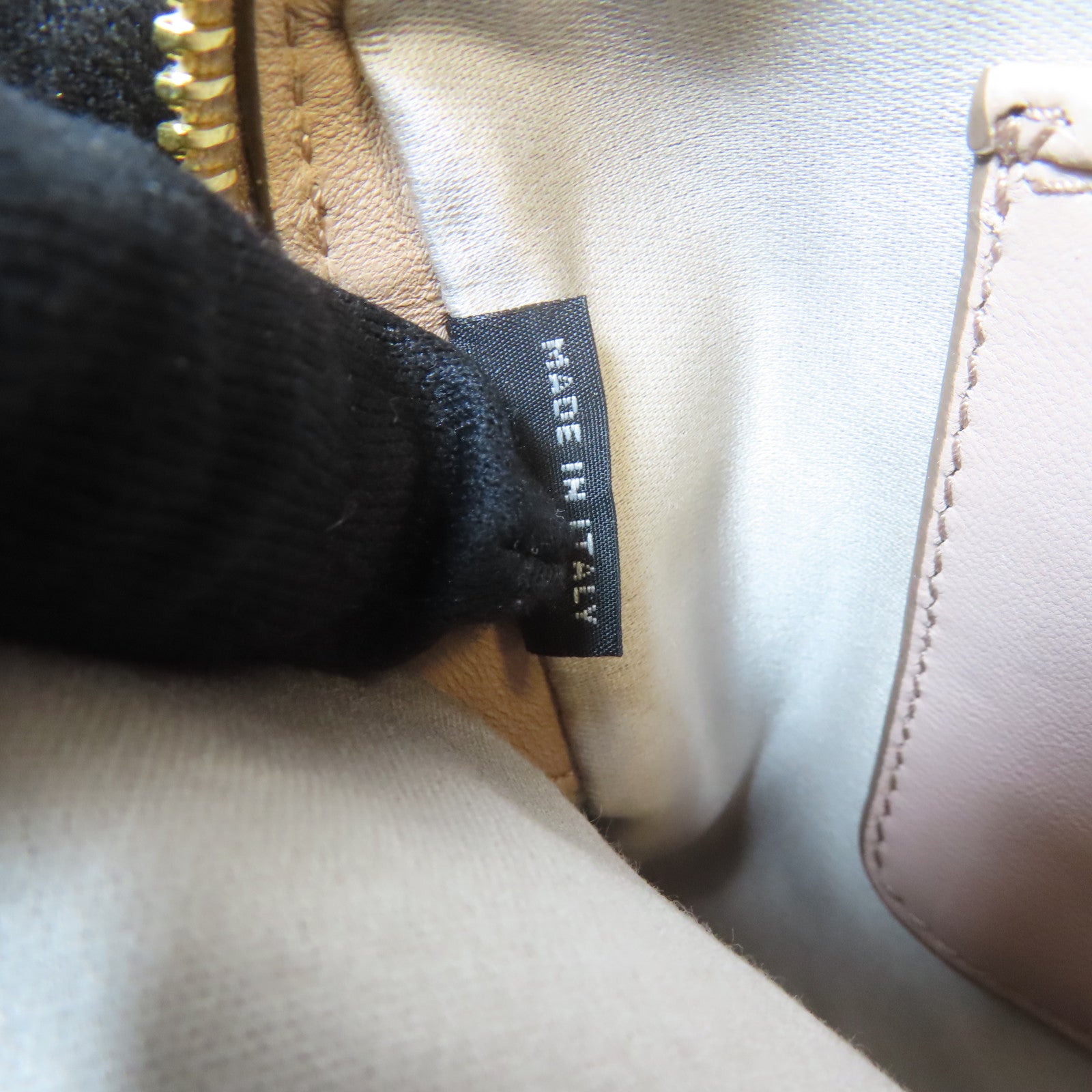 Miu Miu 羊皮皮革Shoulder Bag金扣肩背袋淺褐色