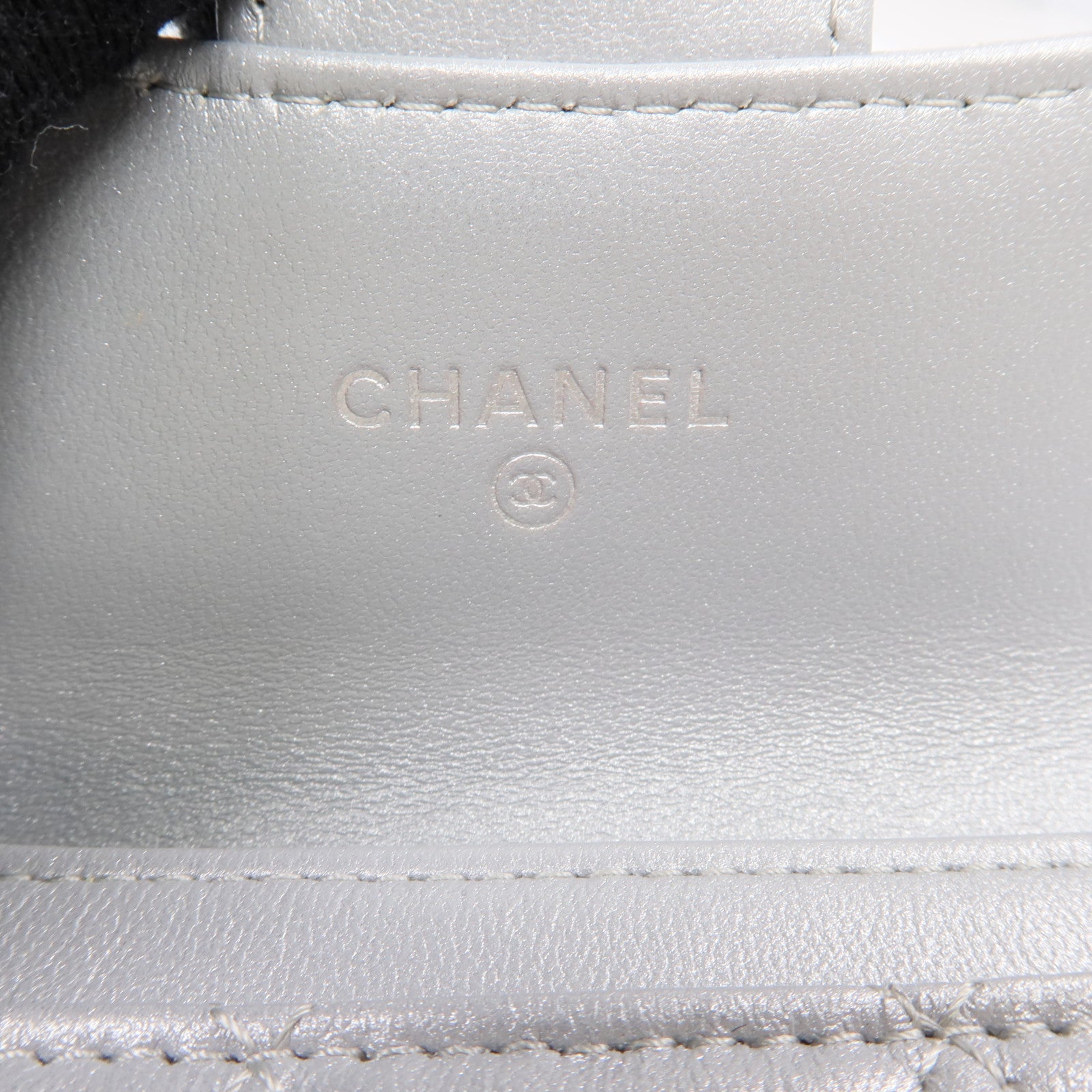 CHANEL 【激減優惠】羊皮皮革Card Case銀扣卡片套