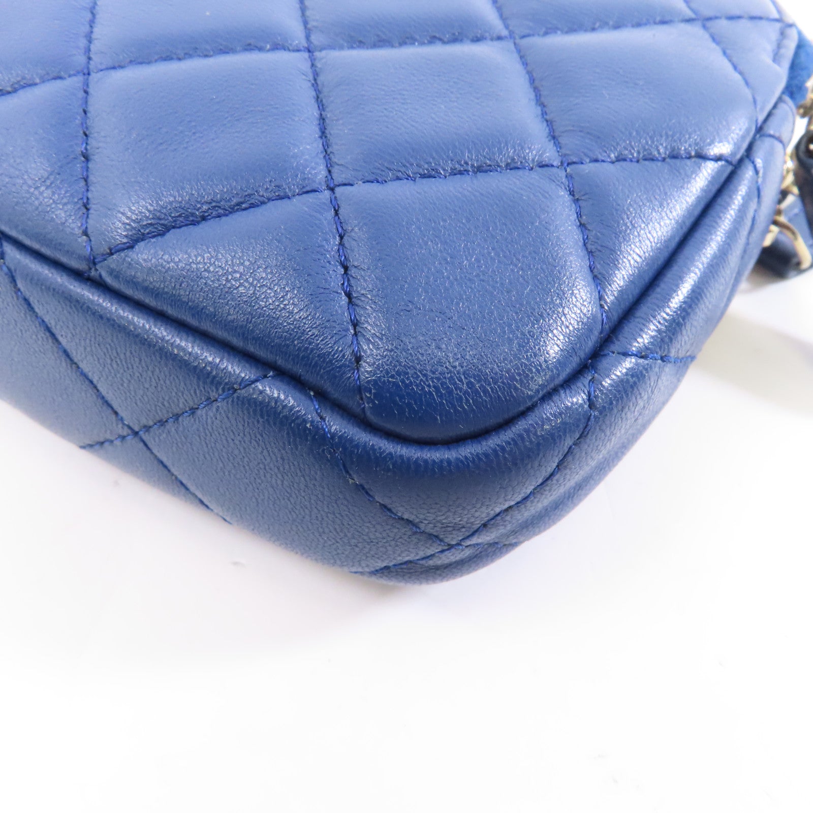 CHANEL 【激減優惠】菱格皮革Wallet On Chain金扣鏈帶肩背袋藍色