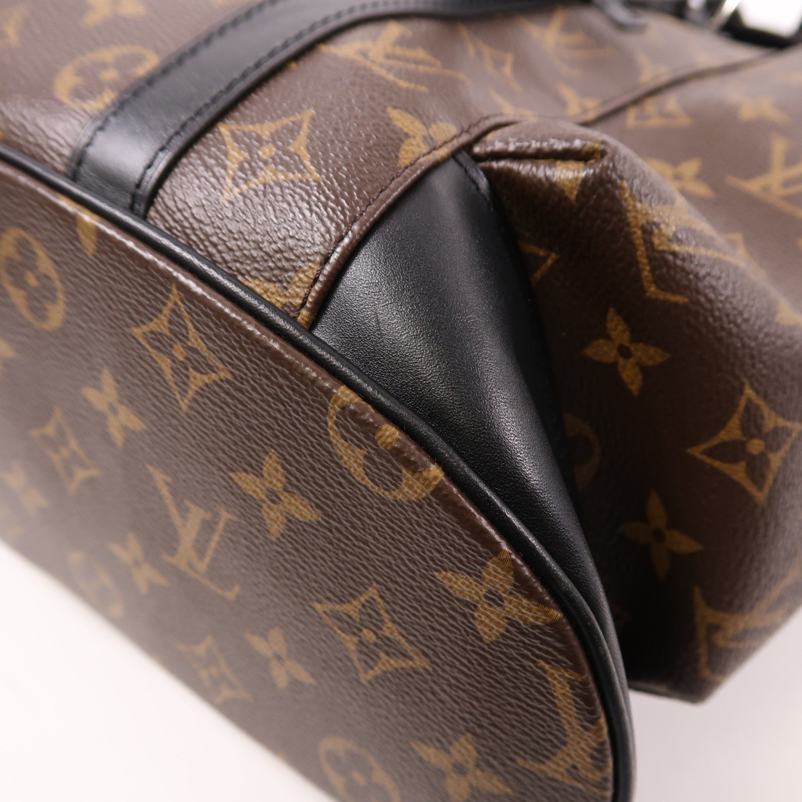 LOUIS VUITTON Monogram Macassar Christopher MM銀扣背包