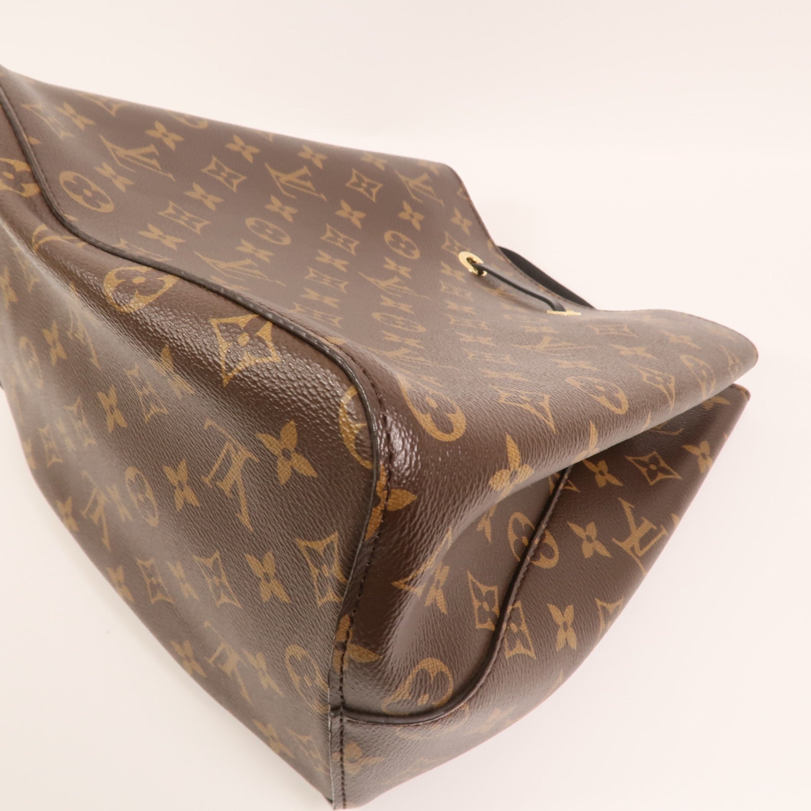 LOUIS VUITTON Monogram Neo Noe MM金扣肩背袋
