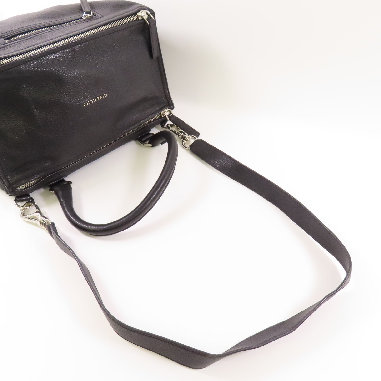 GIVENCHY 牛皮皮革Pandora銀扣手挽肩背兩用袋