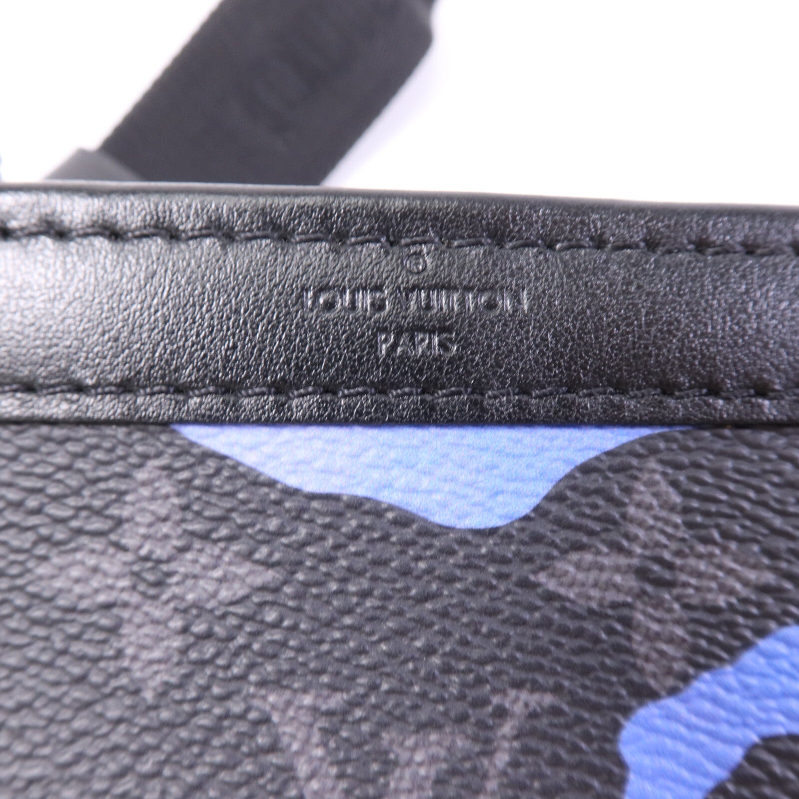 LOUIS VUITTON Monogram Eclipse Gaston Wearable Wallet銀扣肩背袋