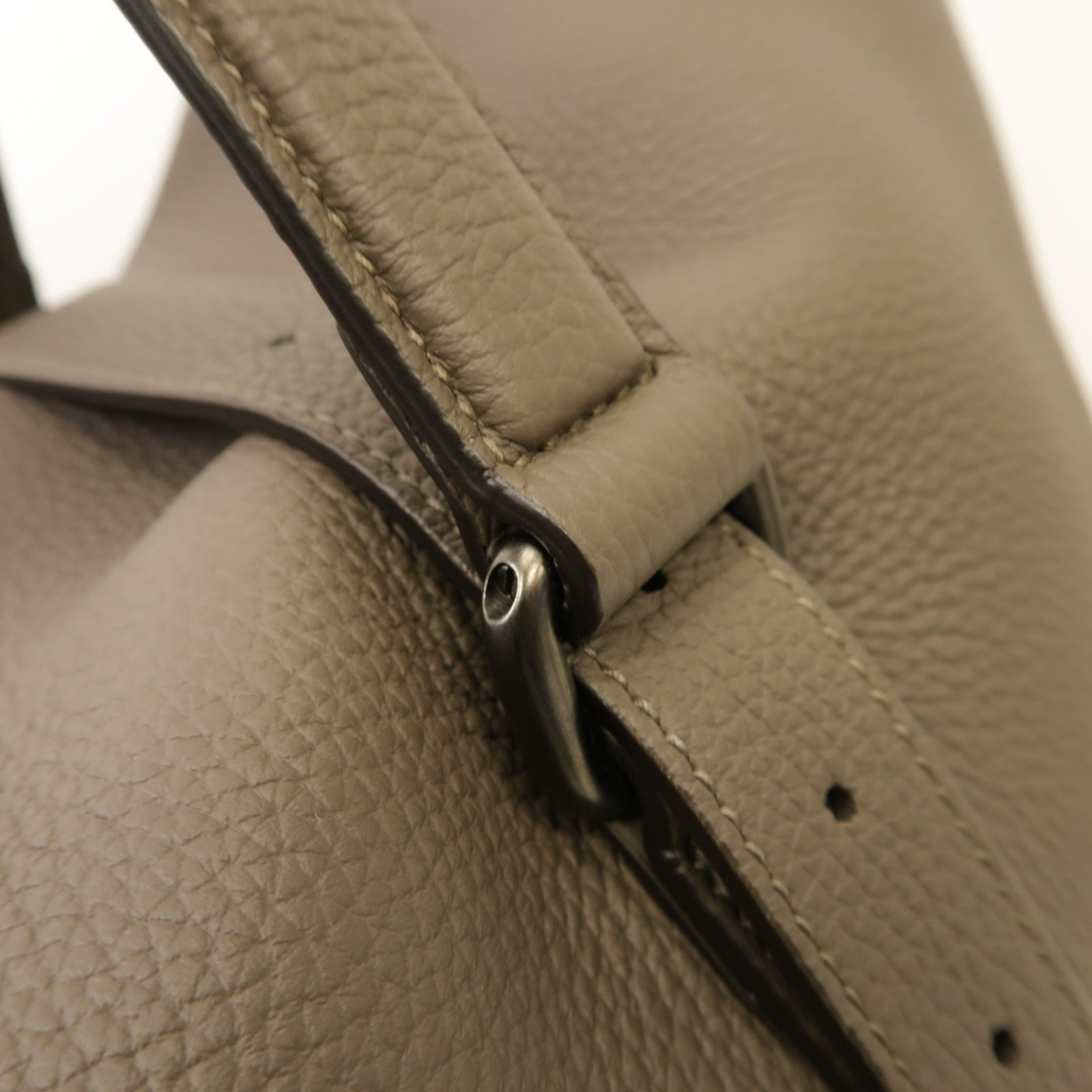 GUCCI 牛皮皮革Shoulder Tote肩背袋灰色